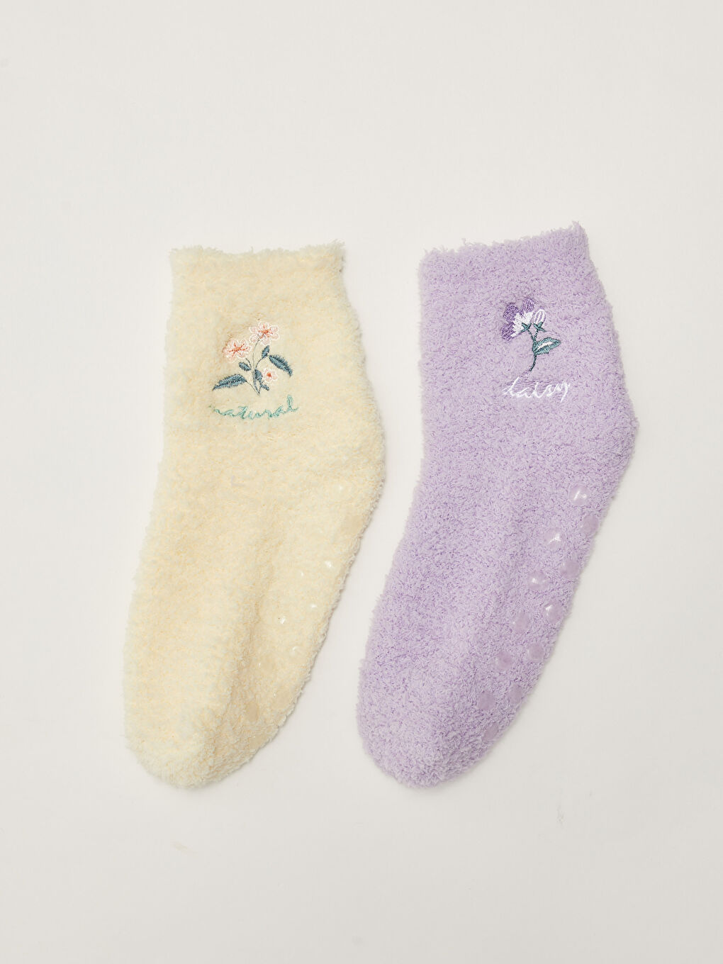 Flower Embroidered Women's Home Socks 2-Pack-1