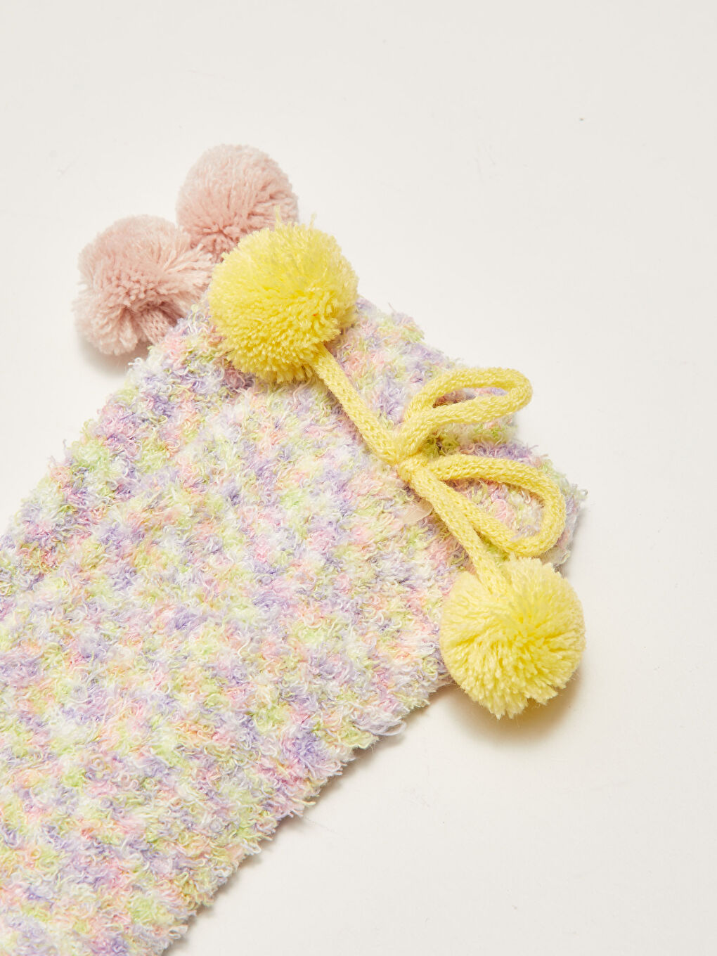 LCW DREAM Gemusterte Home-Socken mit Bommel-Detail und rutschfester Sohle -W17947Z8-M0T