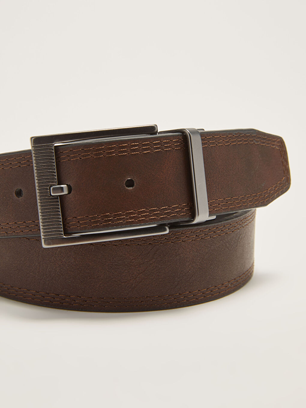 Siyah Deri Görünümlü Çift Taraflı Erkek Kemer-2