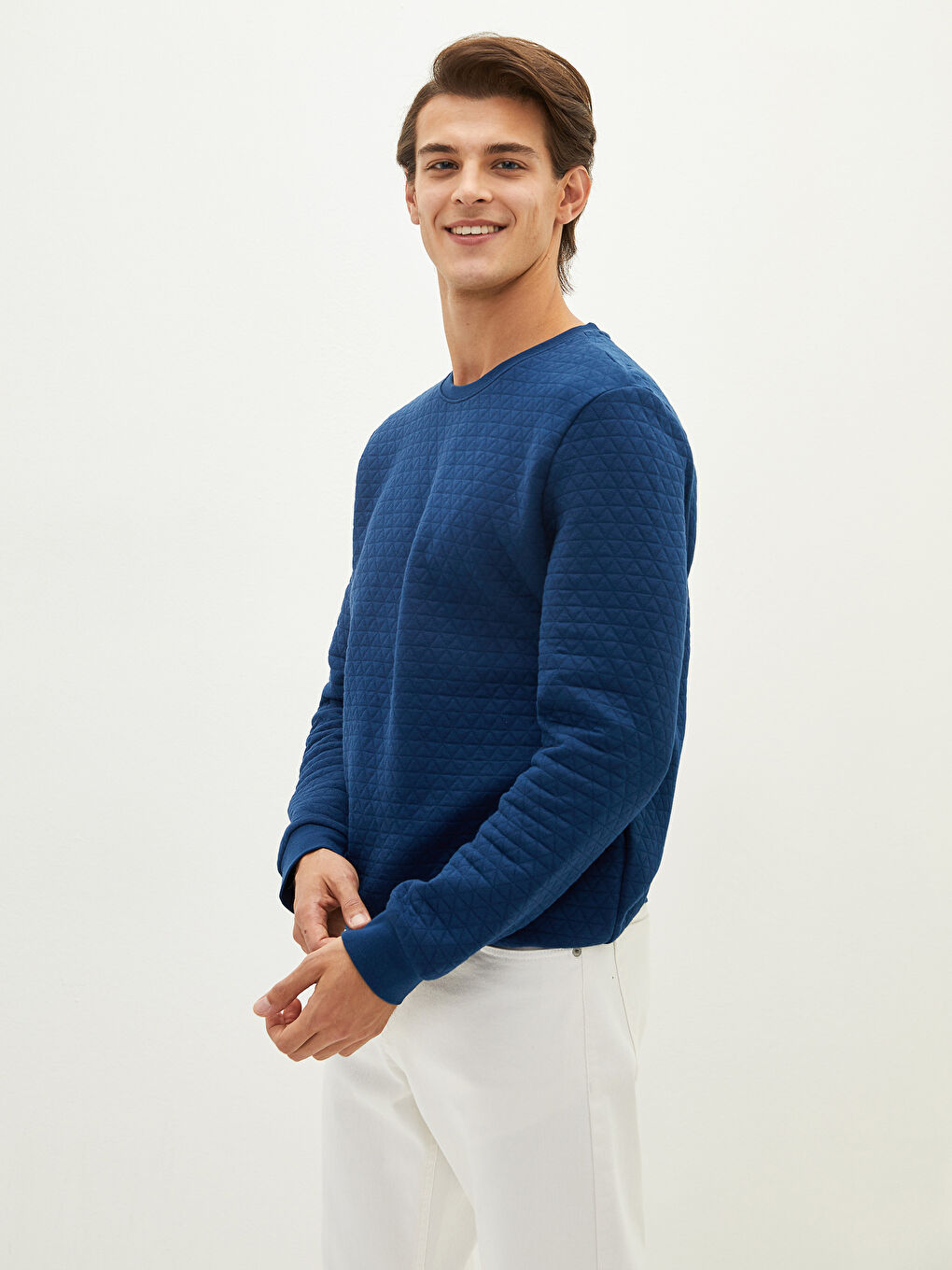 LCWAIKIKI Classic Crew Neck Long Sleeve Men's Sweatshirt -W18024Z8-RFH