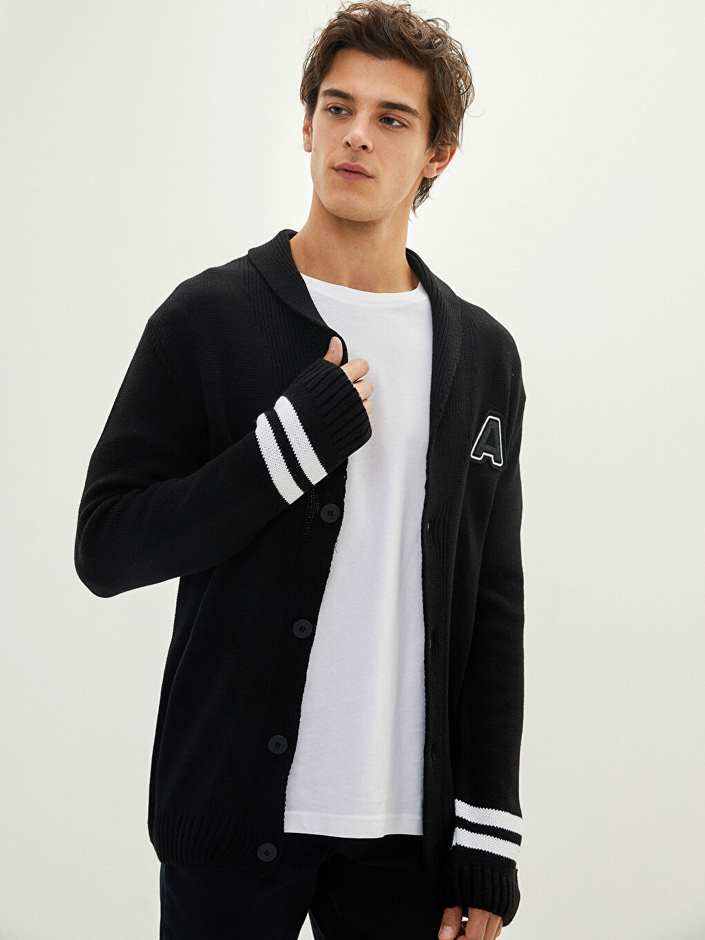 Slim Fit Shawl Collar Long Sleeve Men's Knitwear Cardigan-1