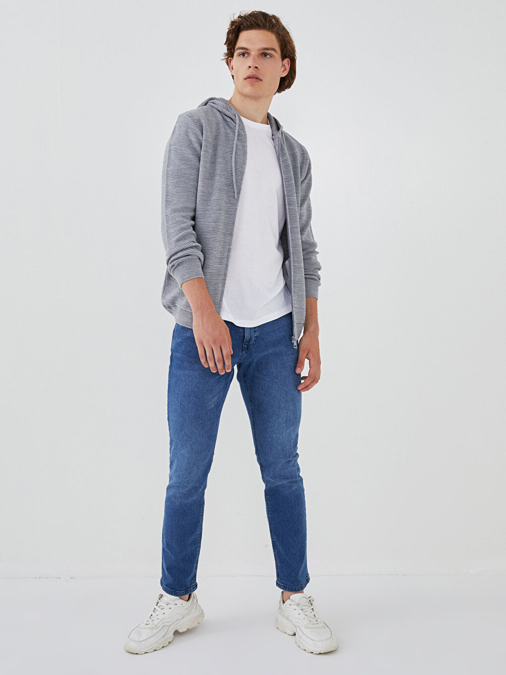 Кардиган из трикотажа с длинным рукавом и капюшоном, облегающего кроя для мужчин-3