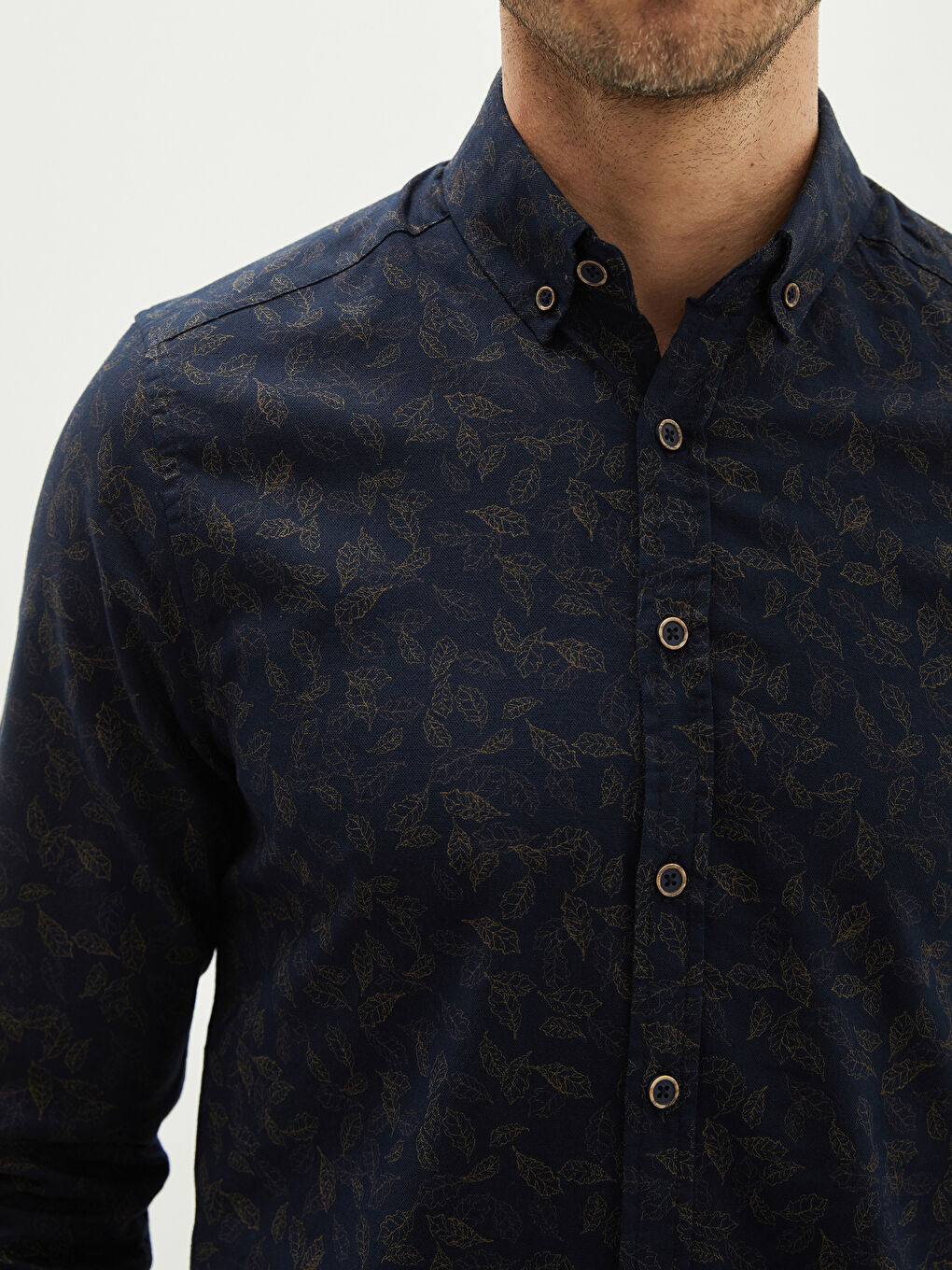 قميص رجالي بقصة ضيقة وأكمام طويلة ونقشة-3