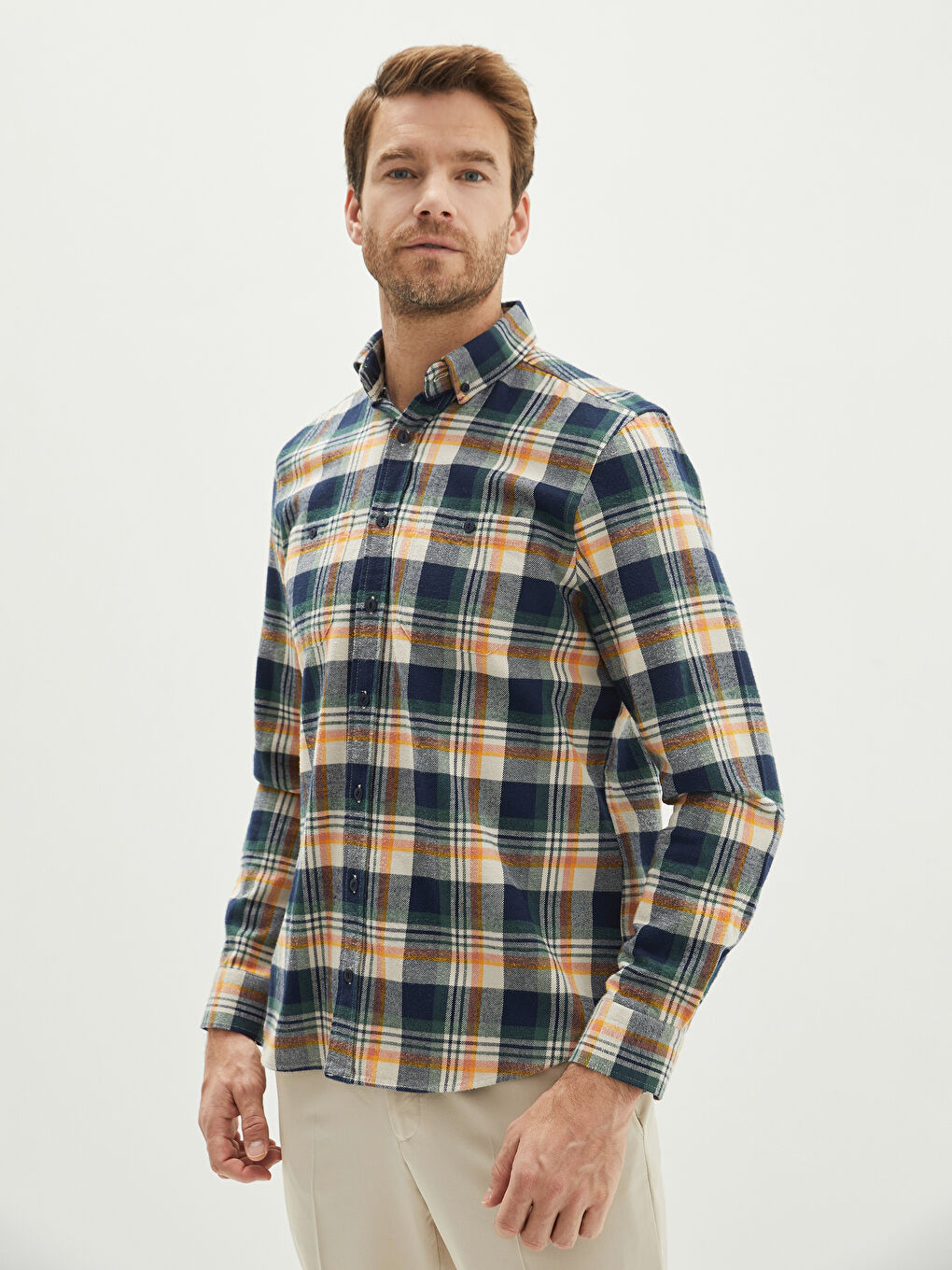 LCWAIKIKI Classic Regular Fit Long Sleeve Plaid Men's Flannel Shirt -W18091Z8-LN6