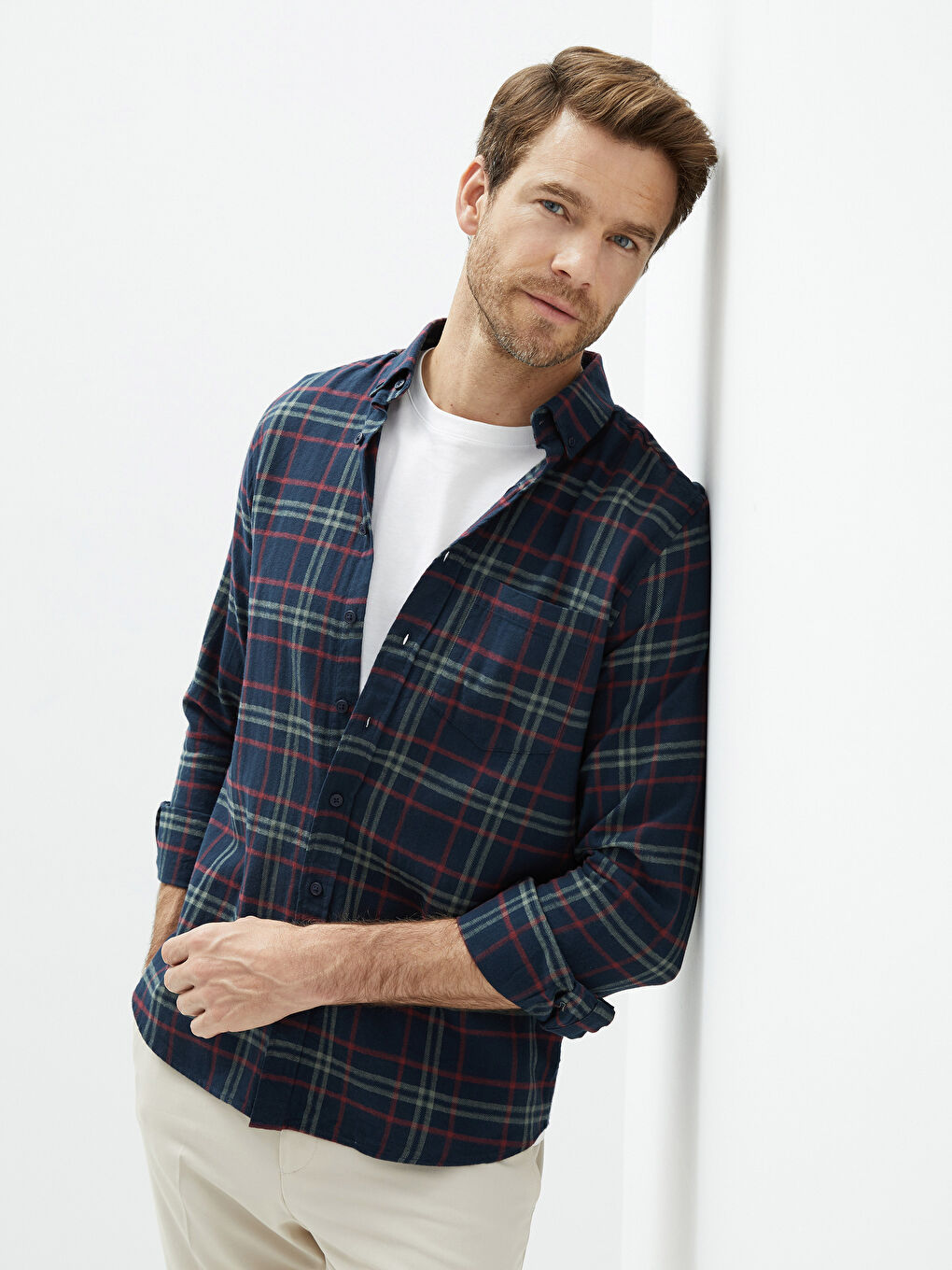 LCWAIKIKI Classic Regular Fit Long Sleeve Plaid Men's Shirt -W18106Z8-LLH