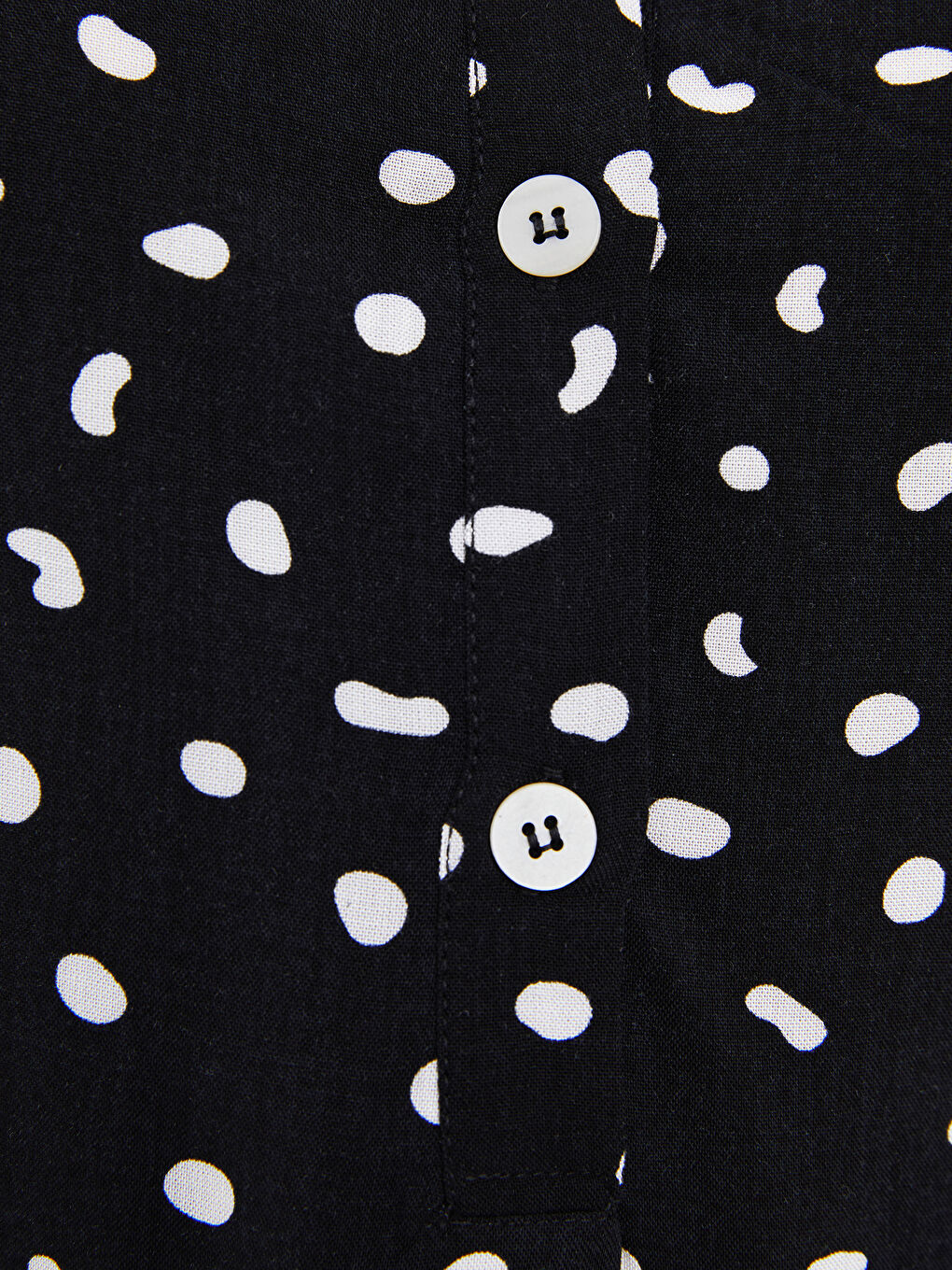 بلوزة كم طويل مطبوع ياقة بشق فيسكوز للسيدات-3