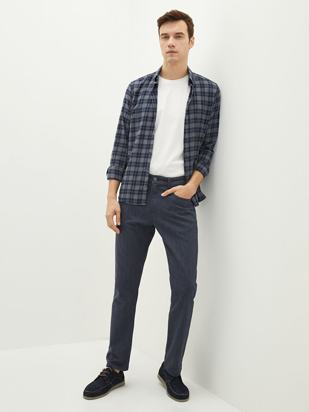 Lacivert Standart Kalıp Gabardin Erkek Chino Pantolon