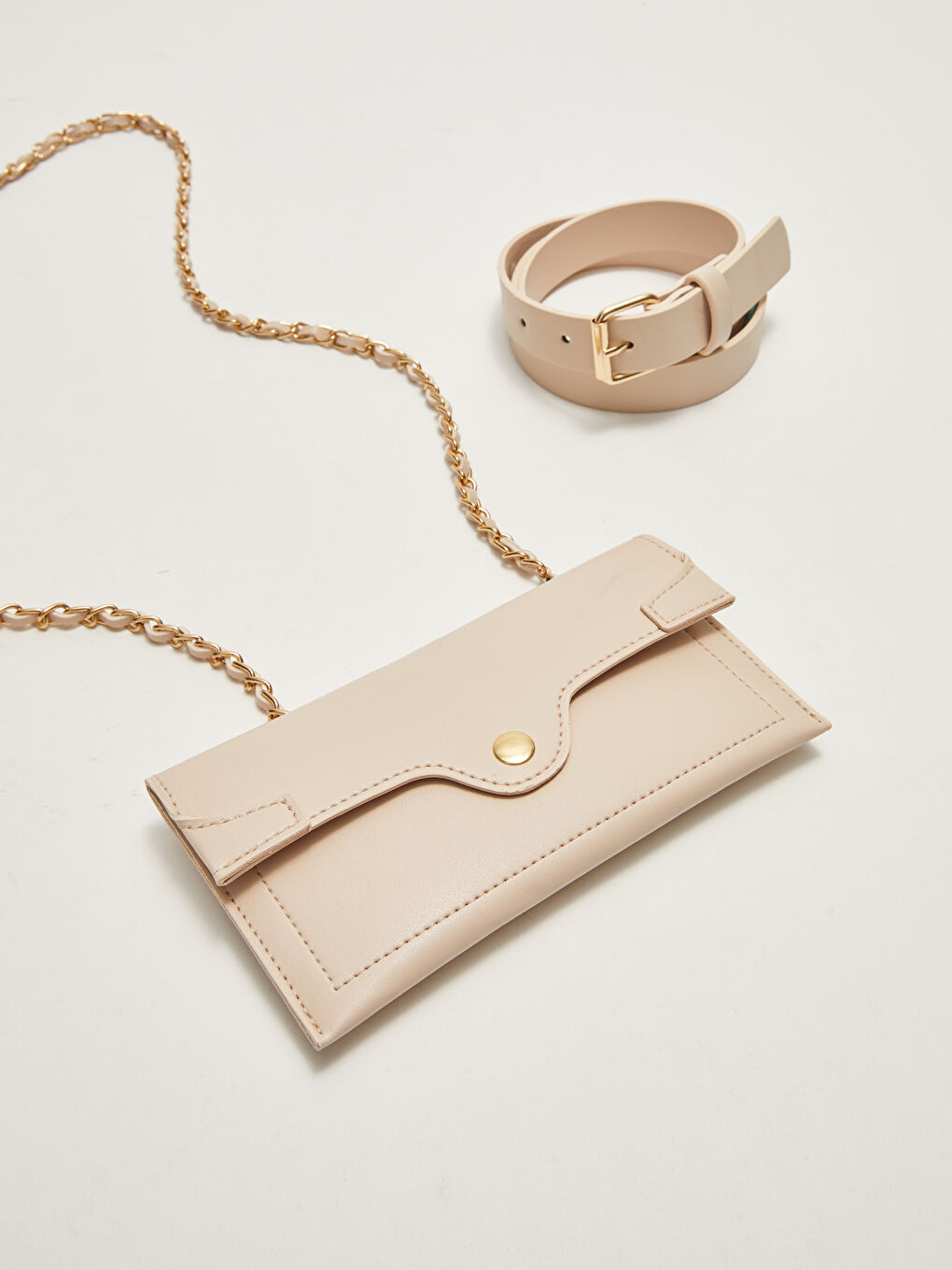 Deri Görünümlü Kadın Çantalı Kemer-1