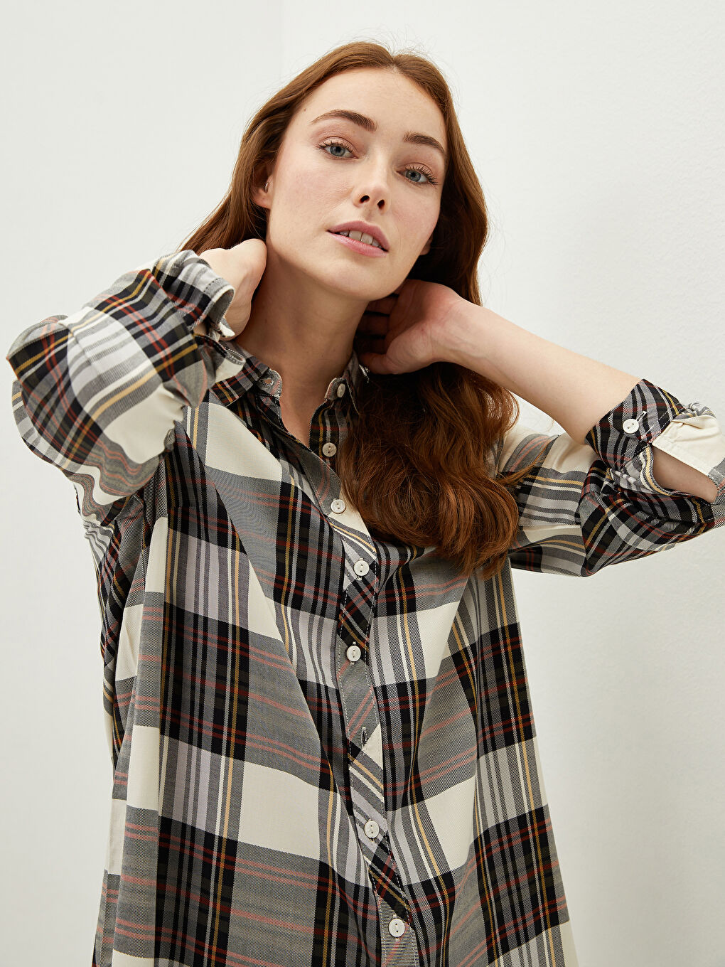 Bej Ekoseli Uzun Kollu Viskon Kadın Gömlek Tunik-3