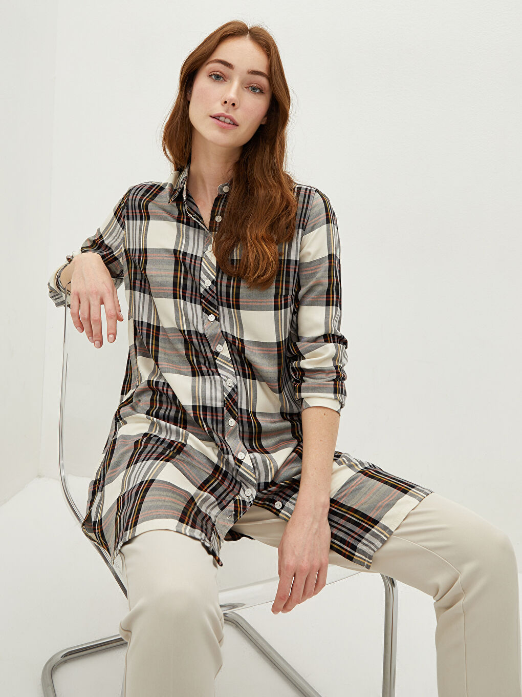 Bej Ekoseli Uzun Kollu Viskon Kadın Gömlek Tunik-1