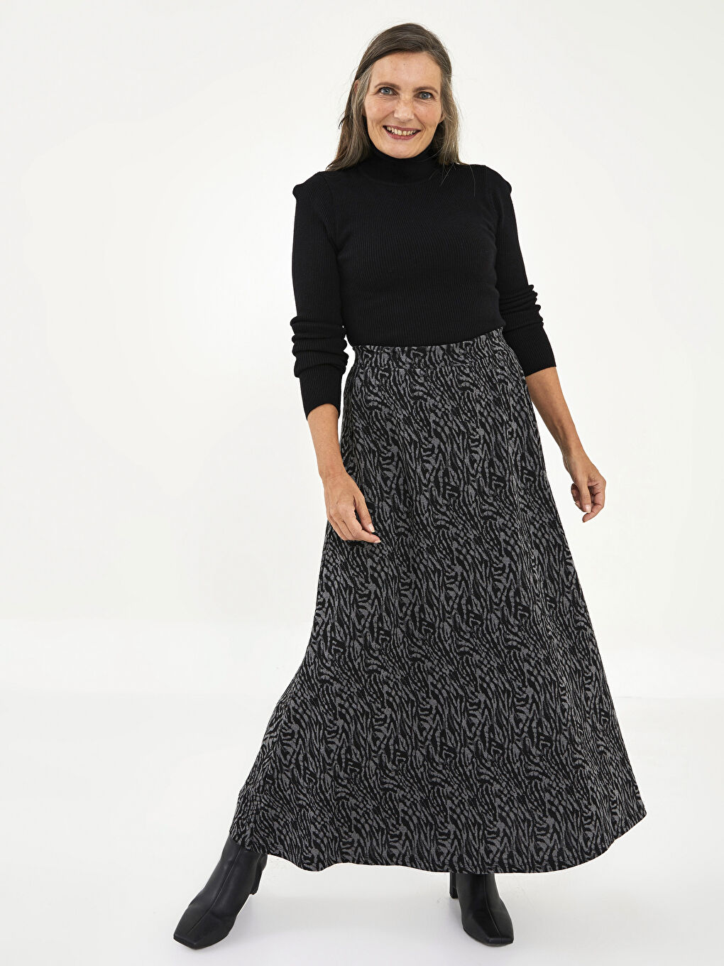 LCW Grace Elastic Waist Patterned Ponte Fabric Women's Flared Skirt -W18438Z8-MHH