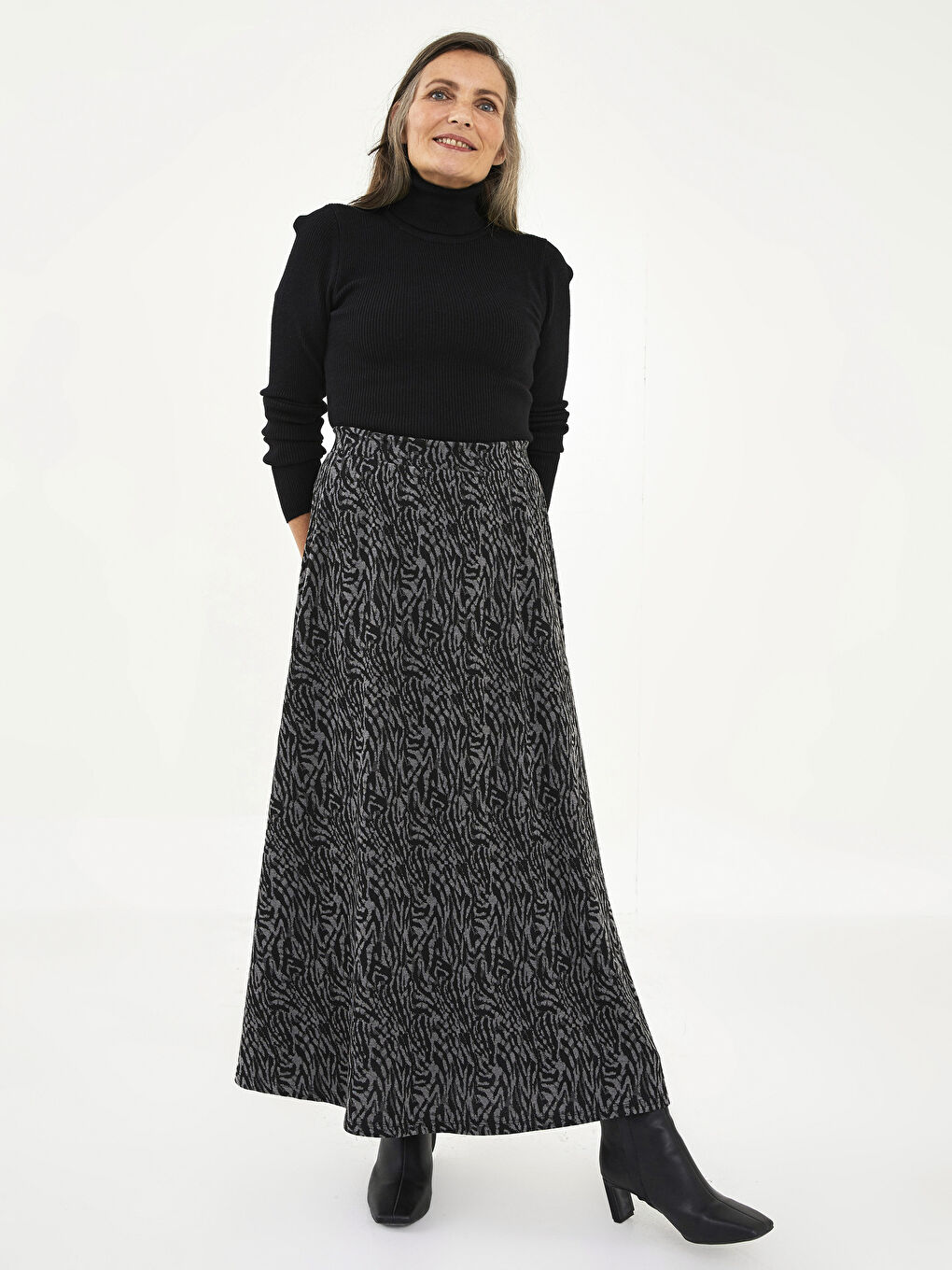 LCW Grace Elastic Waist Patterned Ponte Fabric Women's Flared Skirt -W18438Z8-MHH