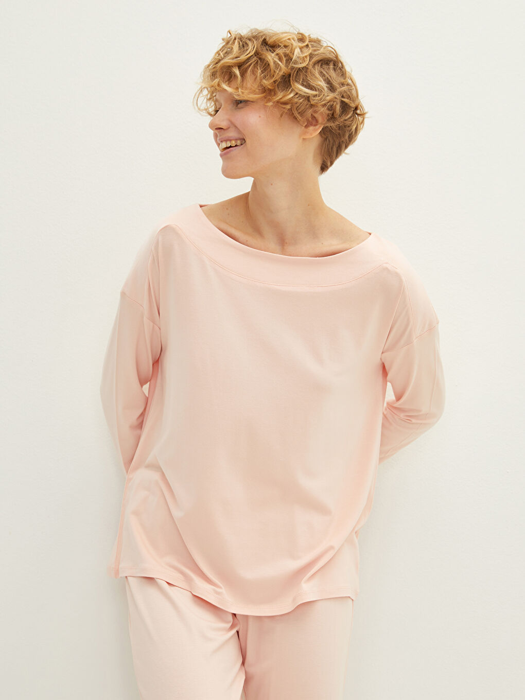 LCW DREAM Boat Neck Plain Long Sleeve Viscose Women's Pajamas Set -W18478Z8-JQ4