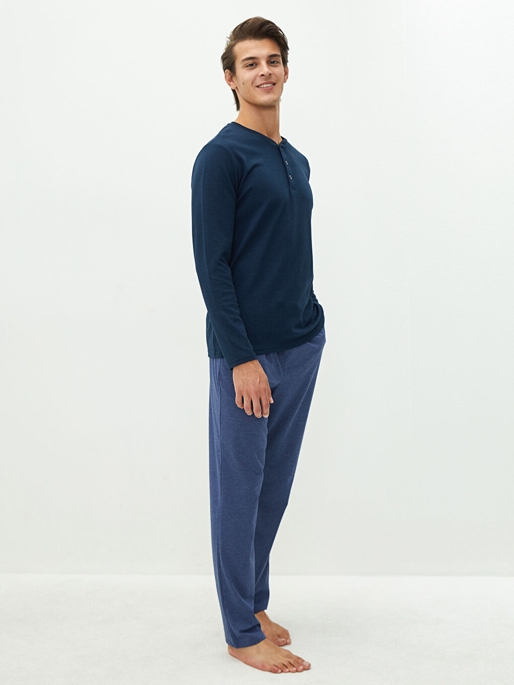 Standard Mold Long Sleeve Men's Undershirt-3