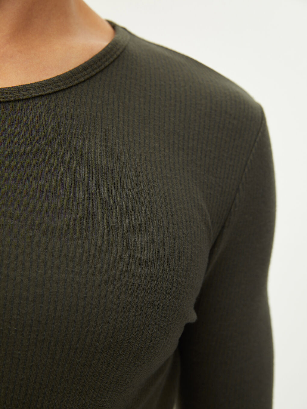 Ерлерге арналған ұзын жеңді дөңгелек жағалы майка-3