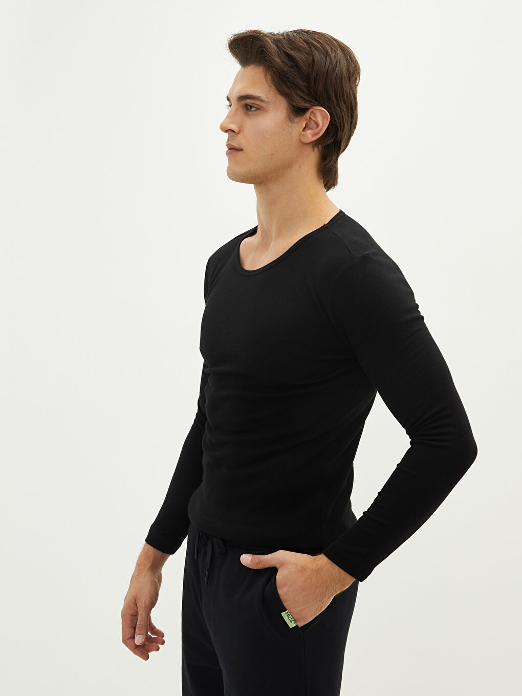 Ерлерге арналған ұзын жеңді дөңгелек жағалы майка-1