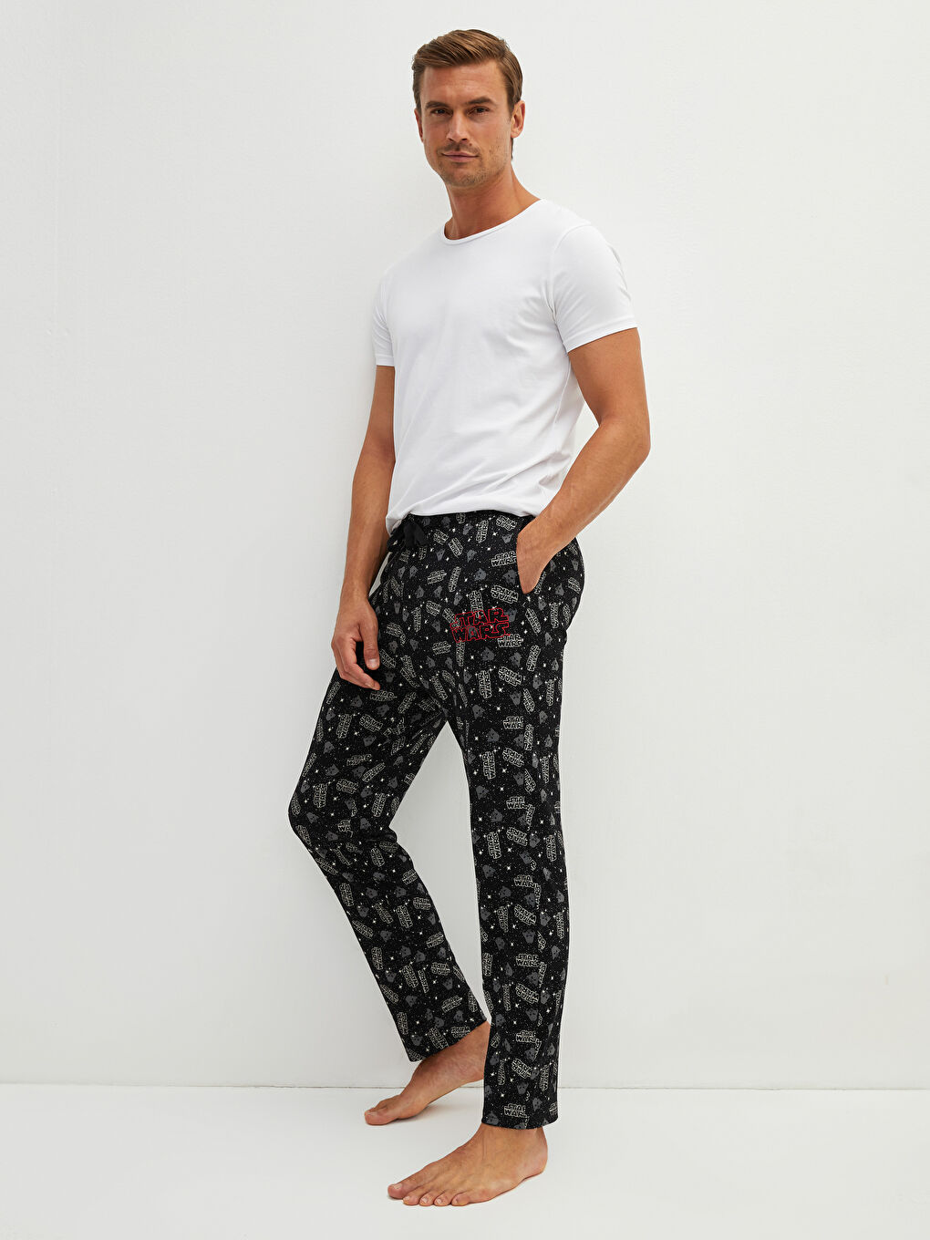Siyah Standart Kalıp Star Wars Baskılı Erkek Pijama Altı-1