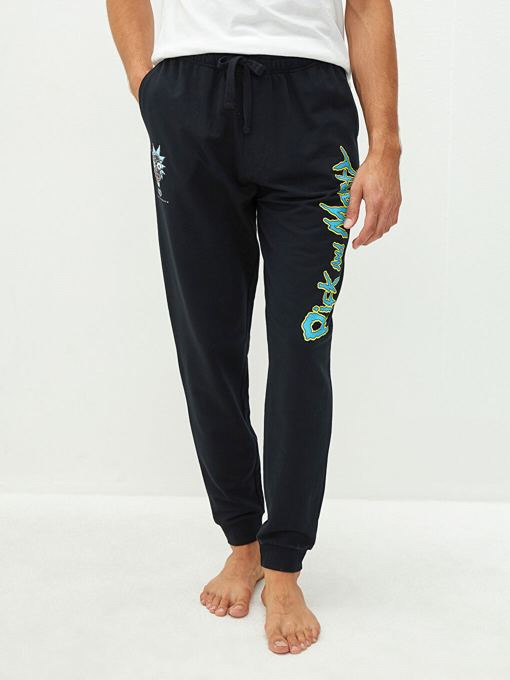 LC WAIKIKI Standard Pattern Rick and Morty Printed Men's Jogger Pajama Bottom -W18560Z8-RQN