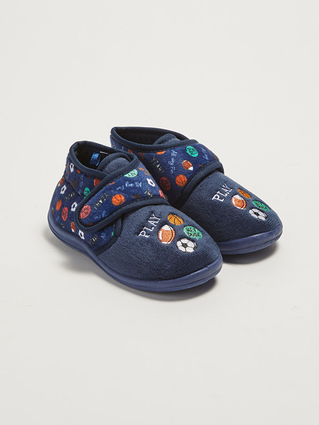 LCW STEPS Embroidery Detailed Velcro Slippers for Boy -W18598Z4-CRP
