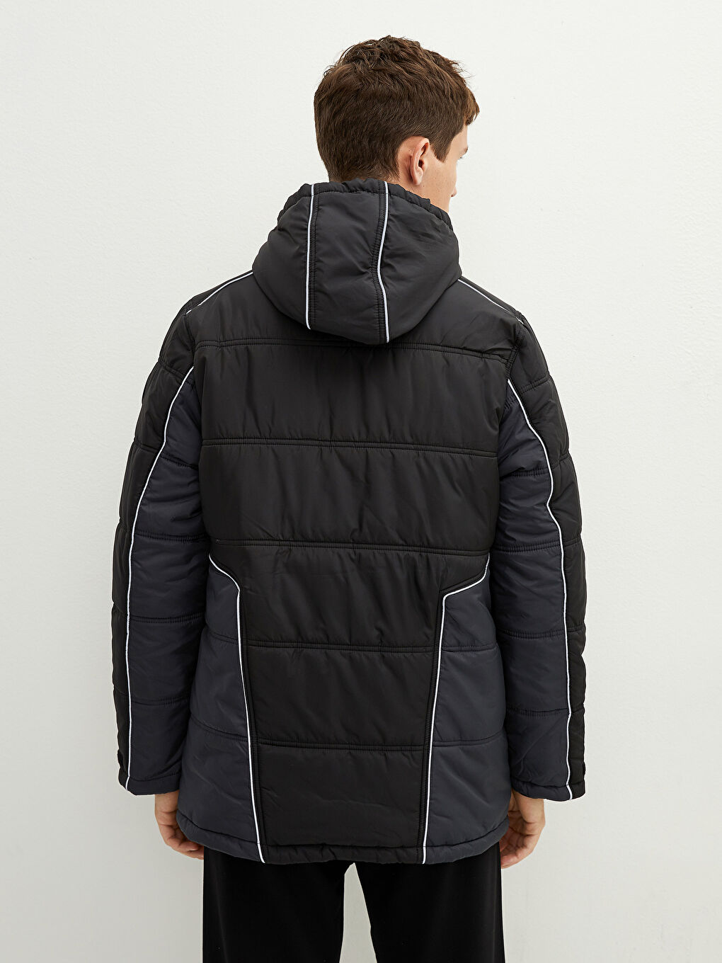 Wide Pattern Hooded Thick Men's Coat-4