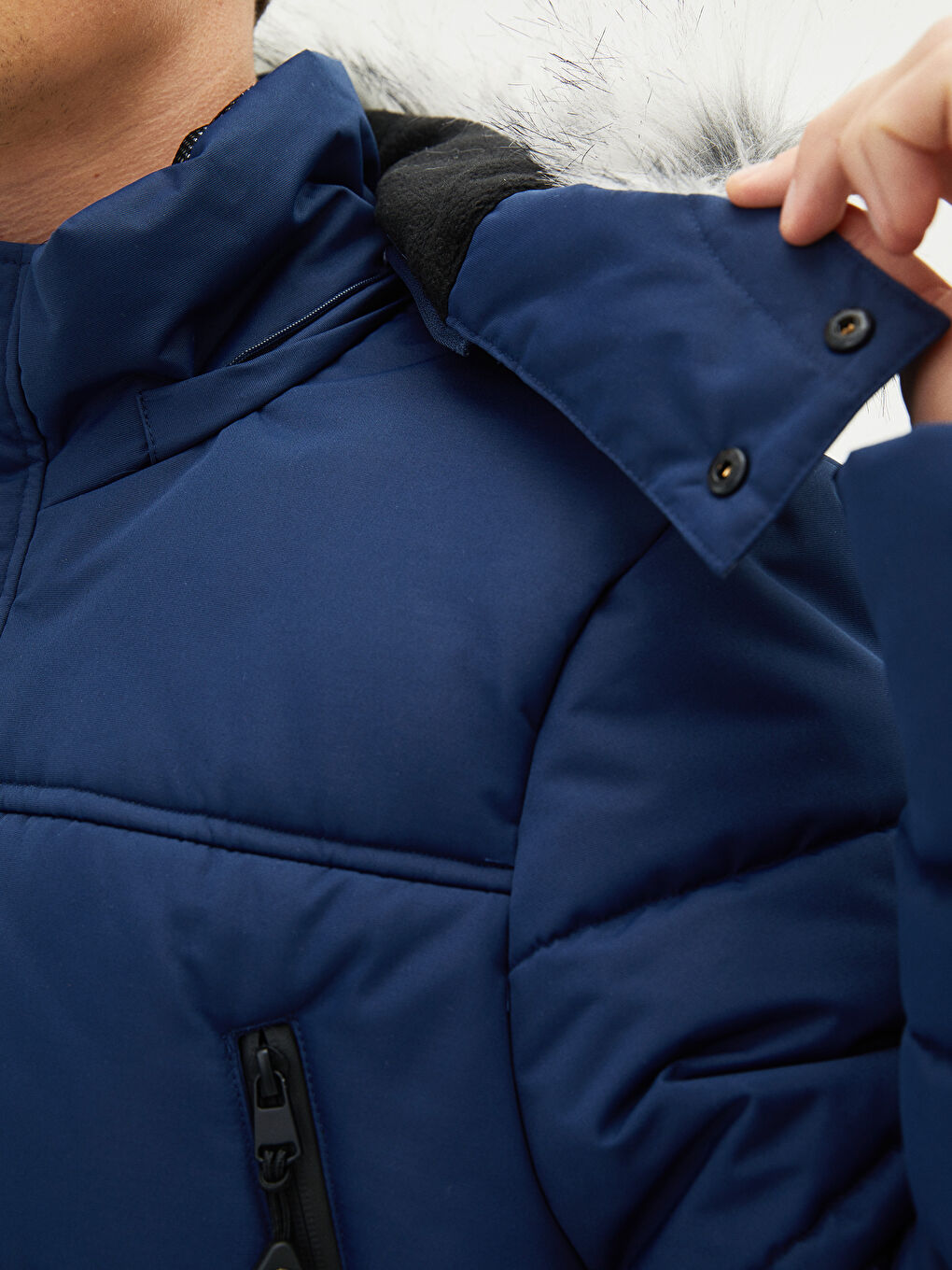 LCW OUTDOOR Thick Men's Parka with Hooded Standard Pattern Fur -W18624Z8-QKL