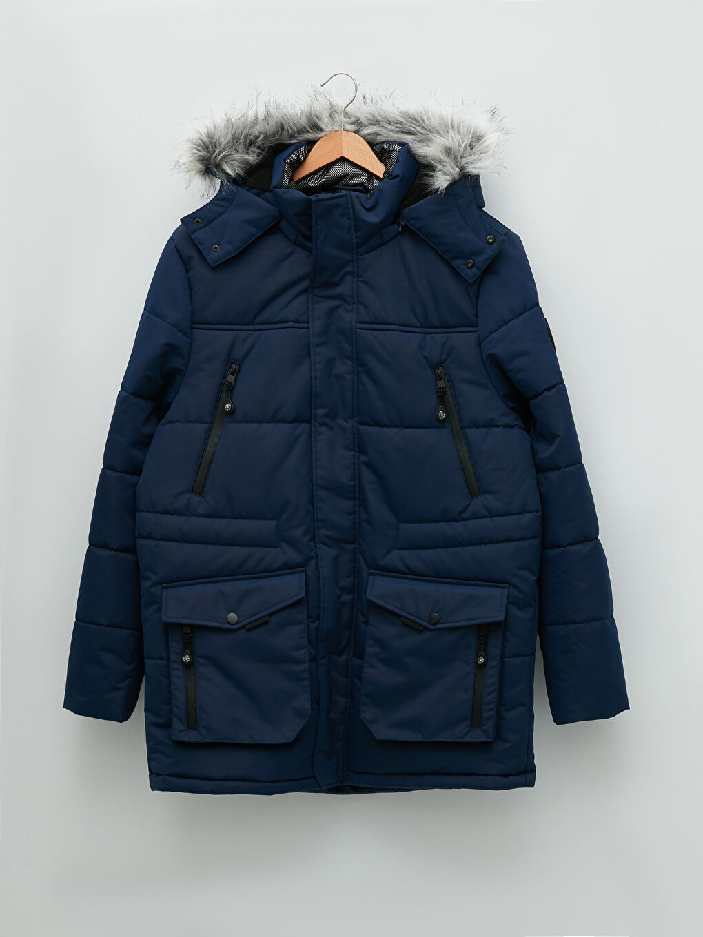 LCW OUTDOOR Thick Men's Parka with Hooded Standard Pattern Fur -W18624Z8-QKL