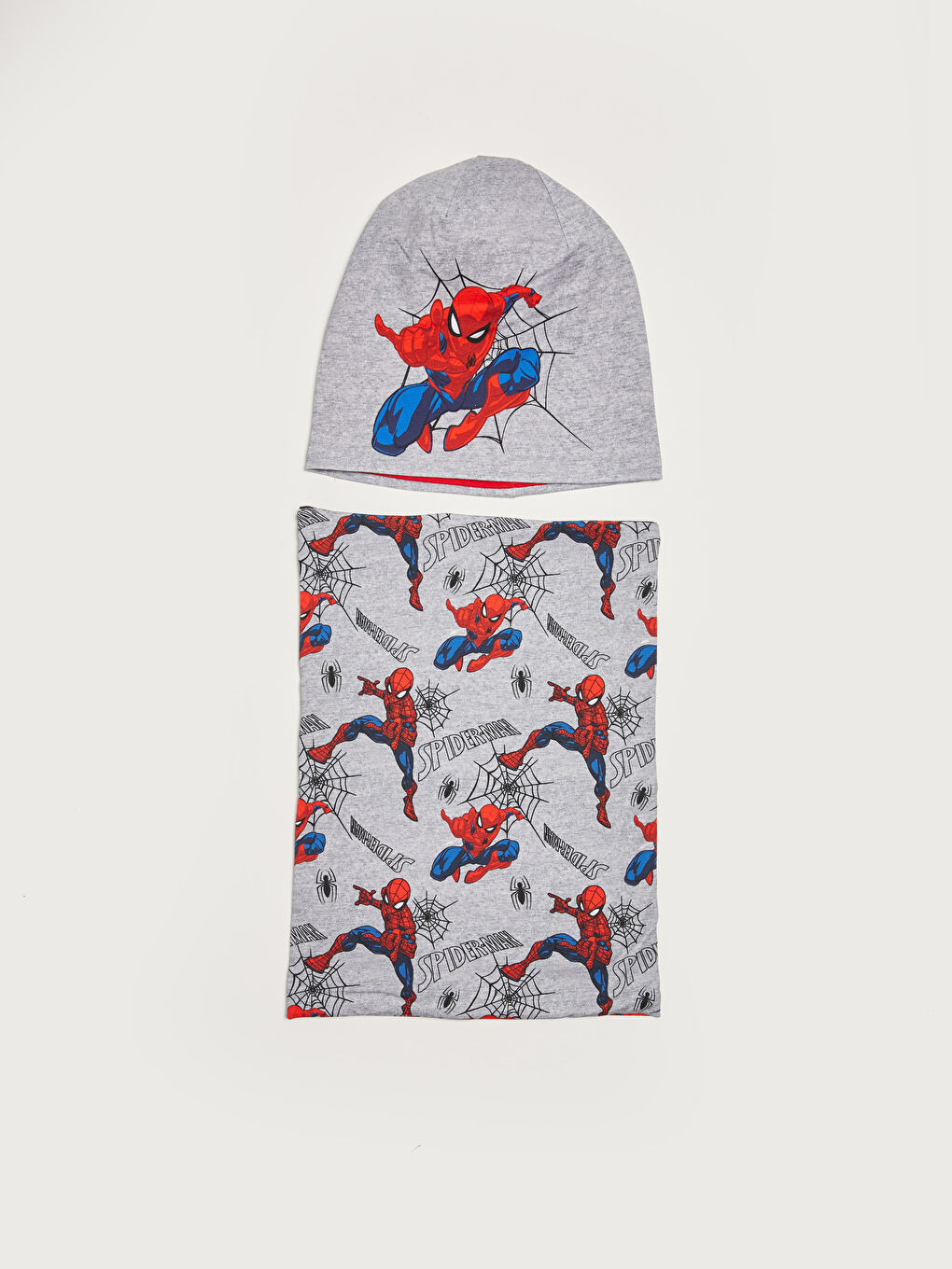 طاقية و كولار سبايدرمان المرخصة للأولاد