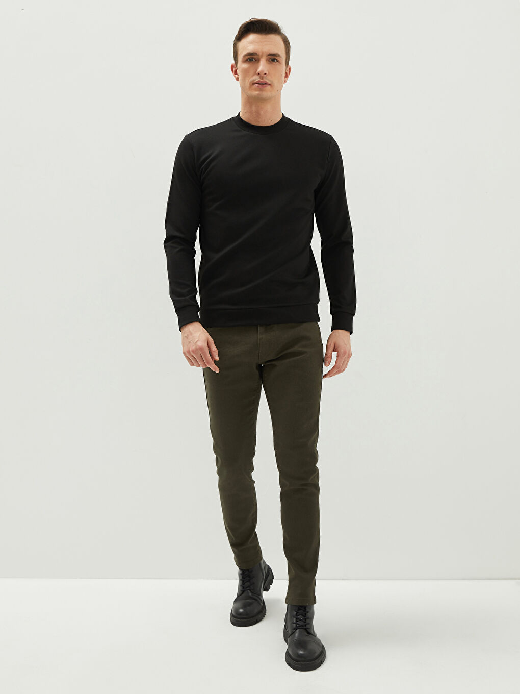 Crew Neck Long Sleeve Men's Sweatshirt-3