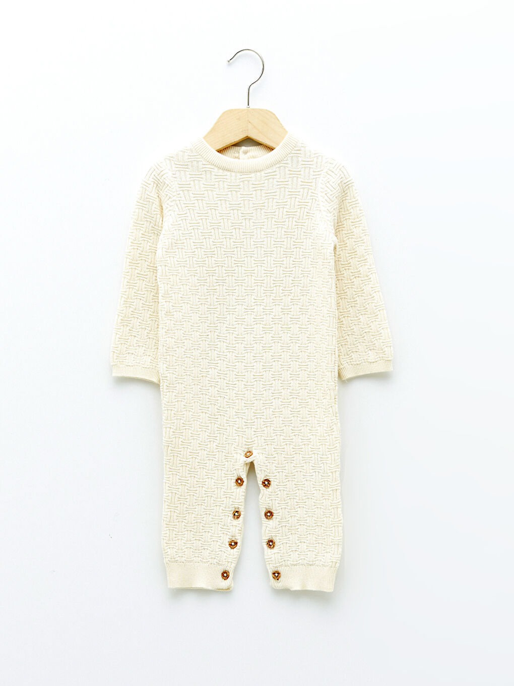 Ekru Bisiklet Yaka Uzun Kollu Kendinden Desenli Pamuklu Kız Bebek Triko Tulum