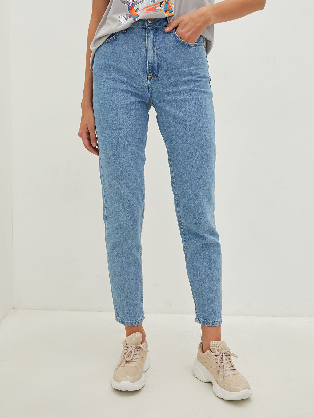 LCW Jeans High Waist Mom Fit Pocket Detailed Women's Rodeo Denim Trousers -W18883Z8-311