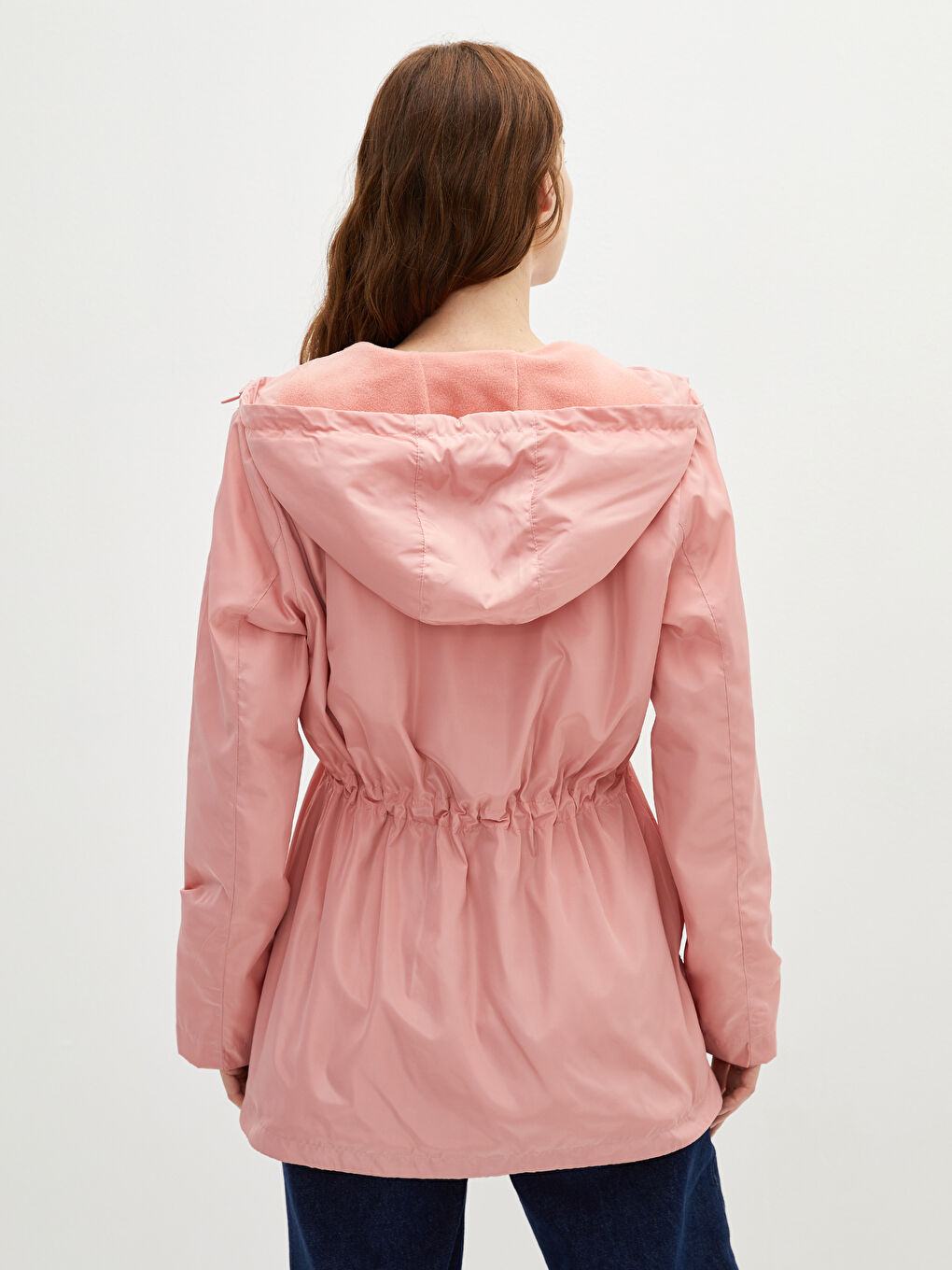 Kapüşon Yaka Düz Uzun Kollu Cep Detaylı Kadın Yağmurluk-12