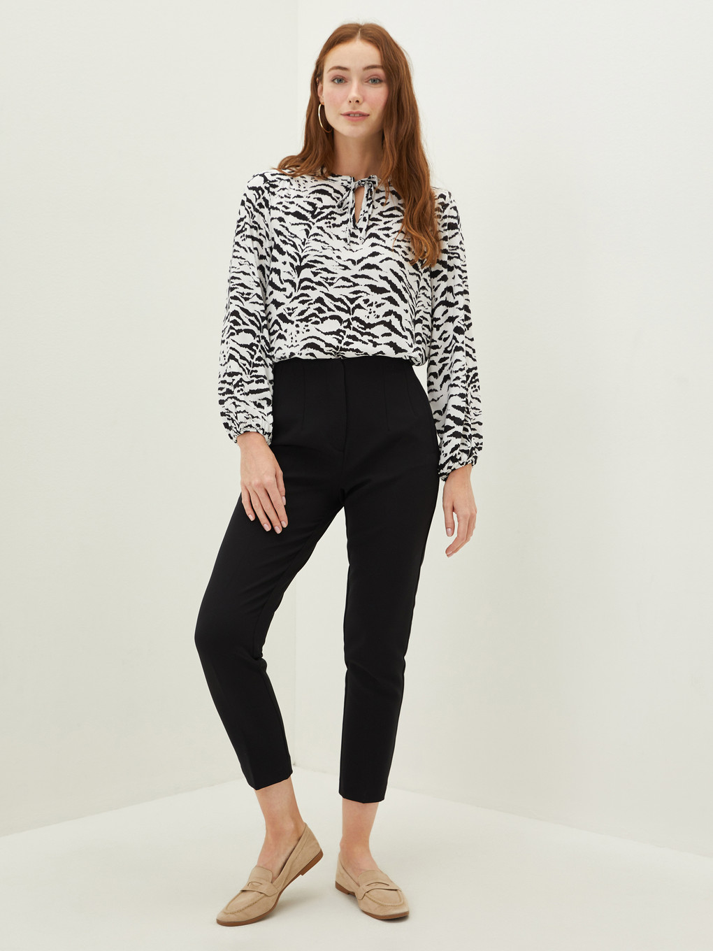 Tie Collar Printed Long Sleeve Viscose Women's Blouse-3