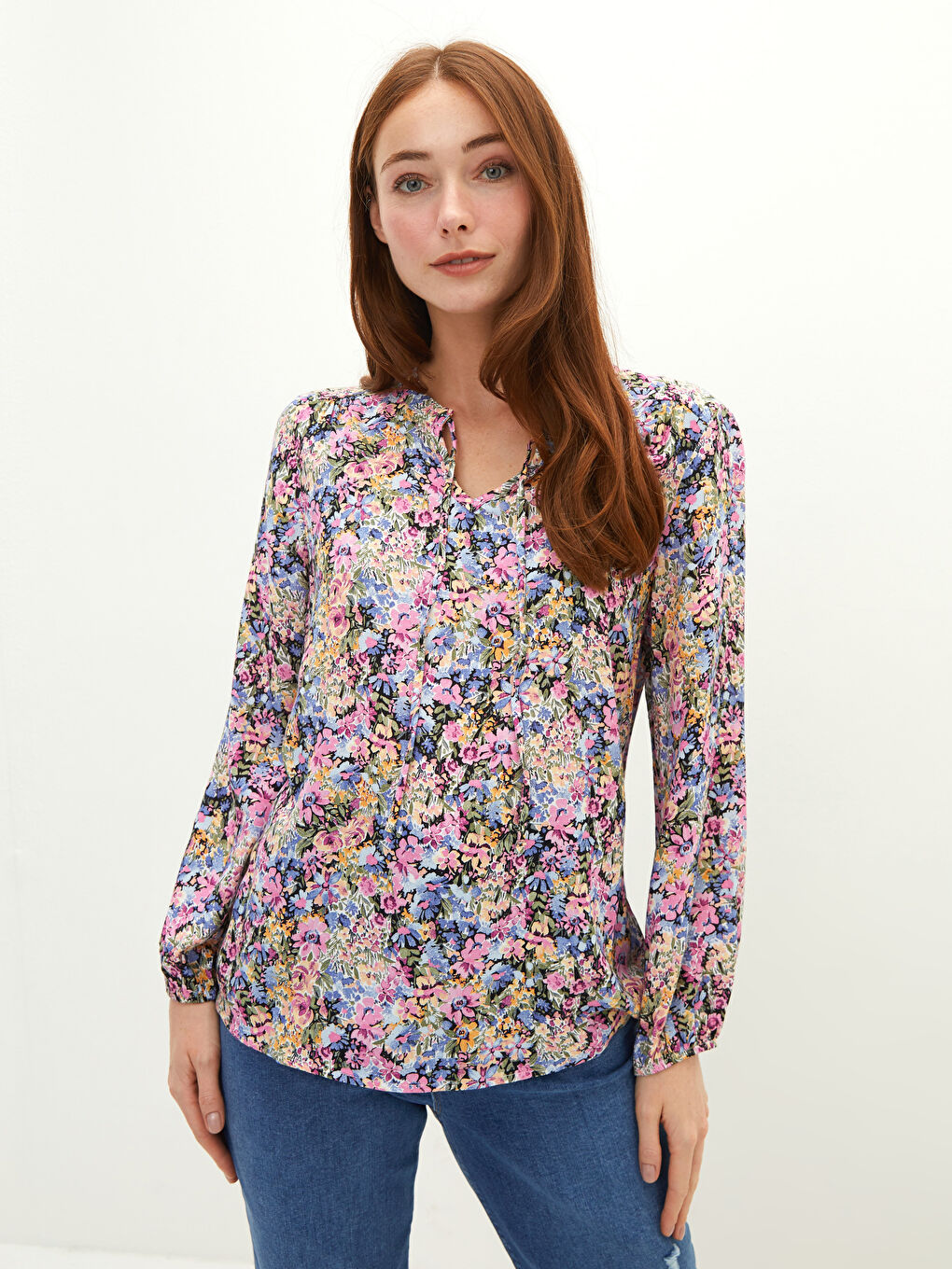 Блузка из вискозы с длинным рукавом и цветочным принтом с воротником на завязках для женщин-1
