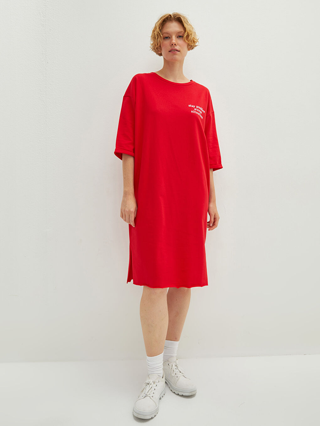 Kırmızı Bisiklet Yaka Baskılı Kısa Kollu Pamuklu Kadın Elbise-1