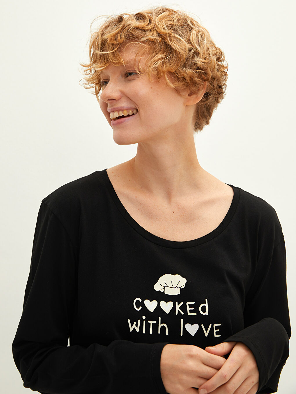 LCW DREAM Crew Neck Printed Long Sleeve Cotton Nightgown -W19109Z8-CVL