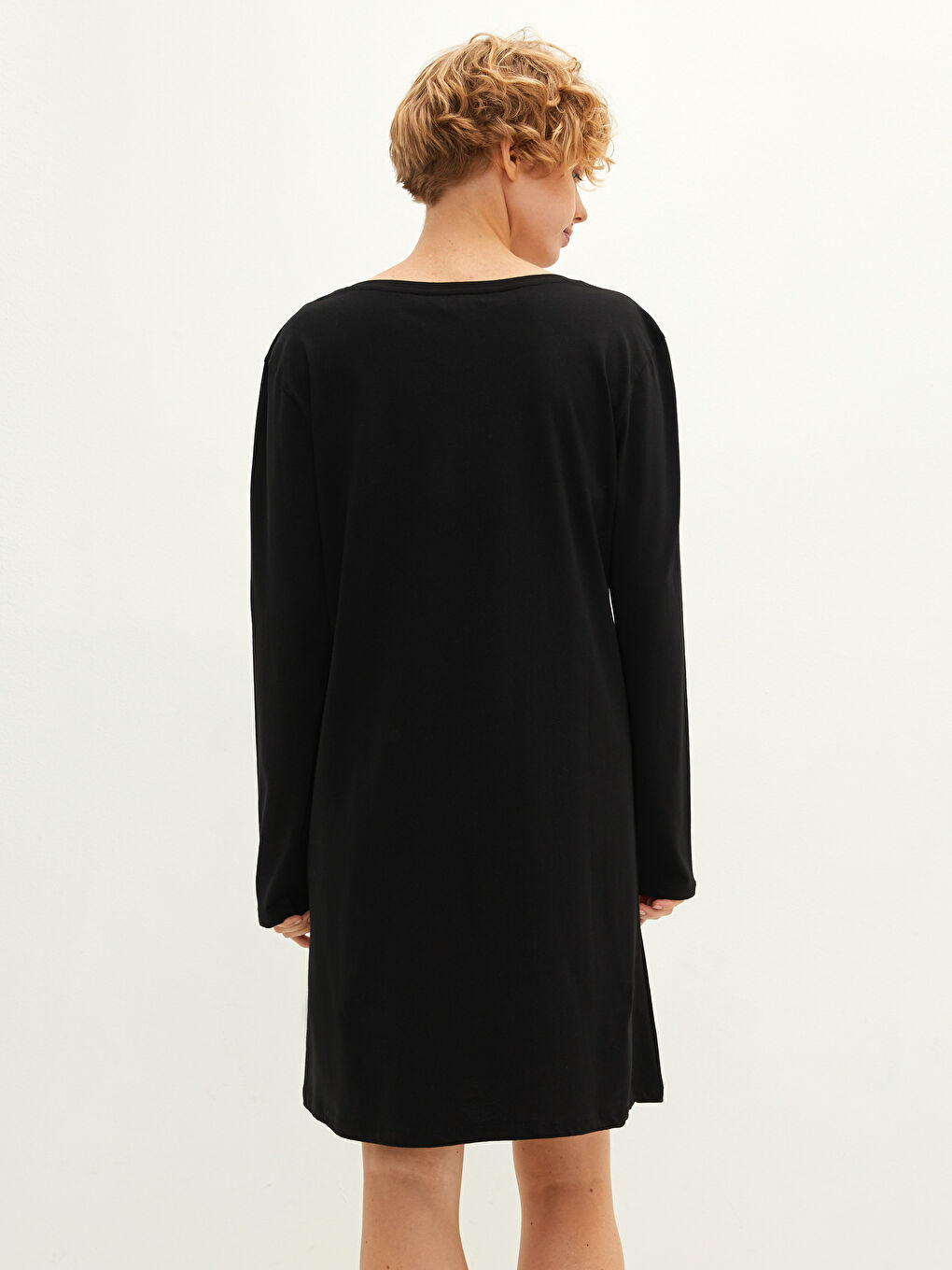 LCW DREAM Crew Neck Printed Long Sleeve Cotton Nightgown -W19109Z8-CVL