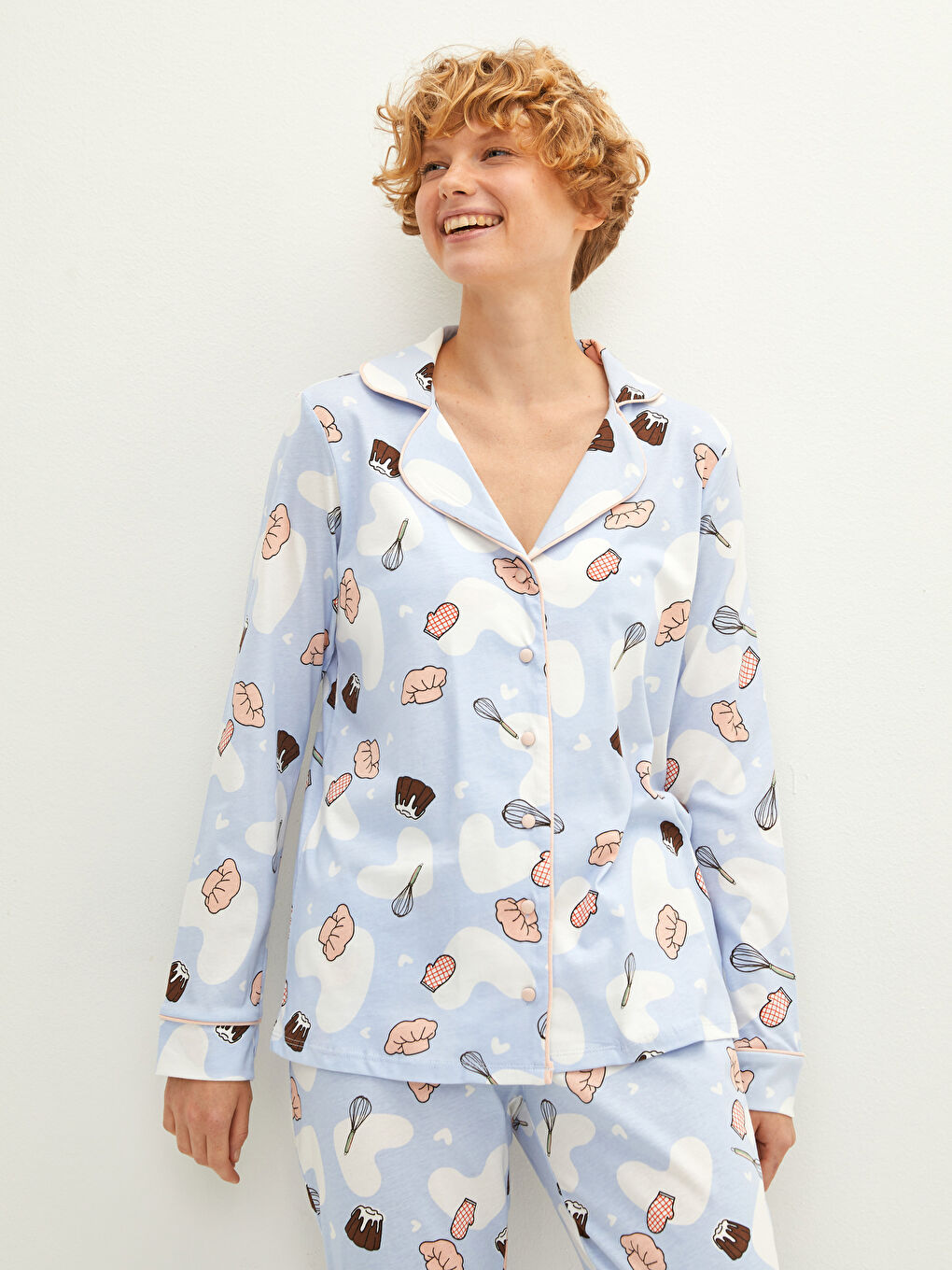 طقم بيجامة قميص بياقة كم طويل مطبوع قطن للسيدات-1