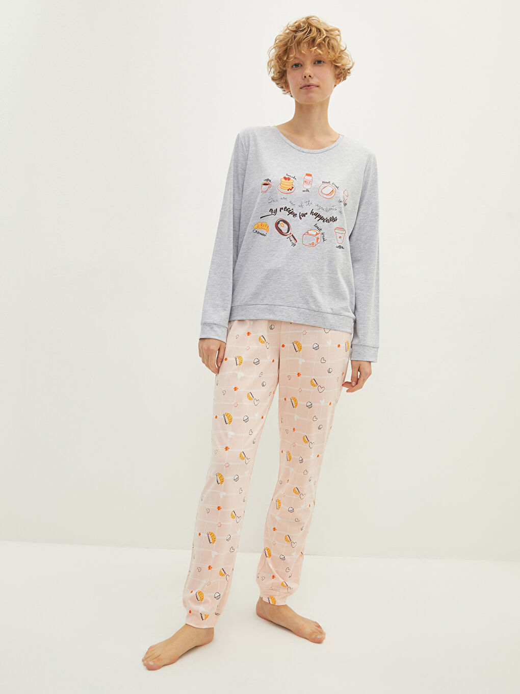 Pembe Bisiklet Yaka Baskılı Uzun Kollu Kadın Pijama Takımı-1