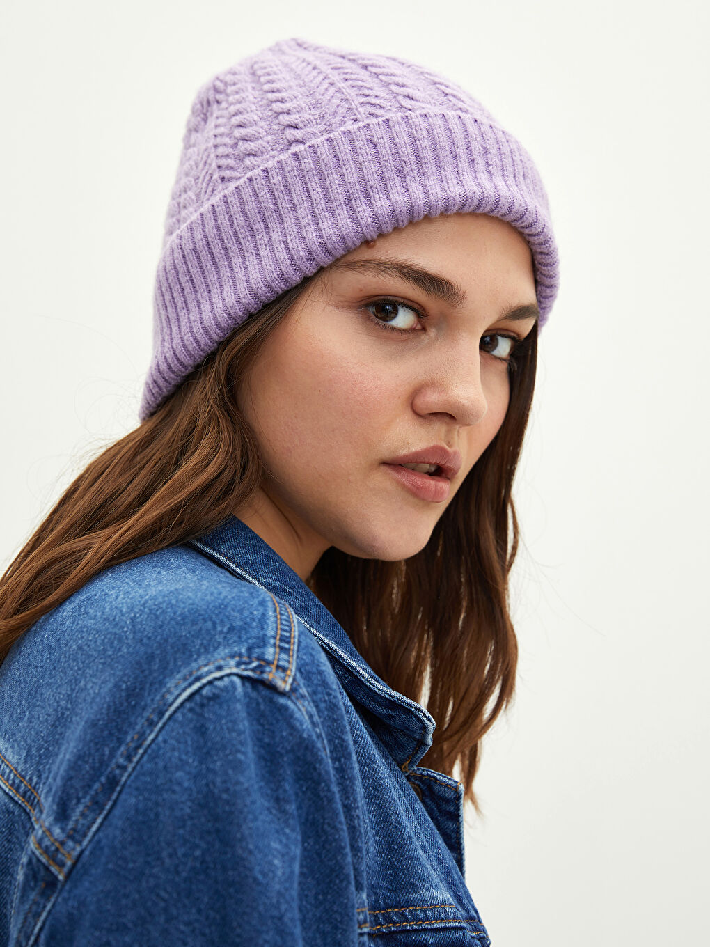 Lila Katlamalı Kadın Triko Bere