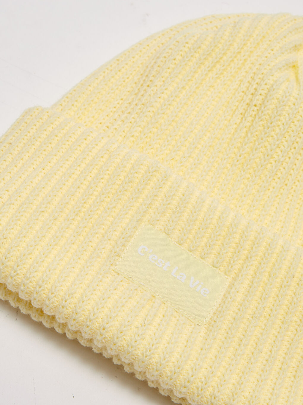 قبعة صغيرة مطبوعة للسيدات من التريكو-1