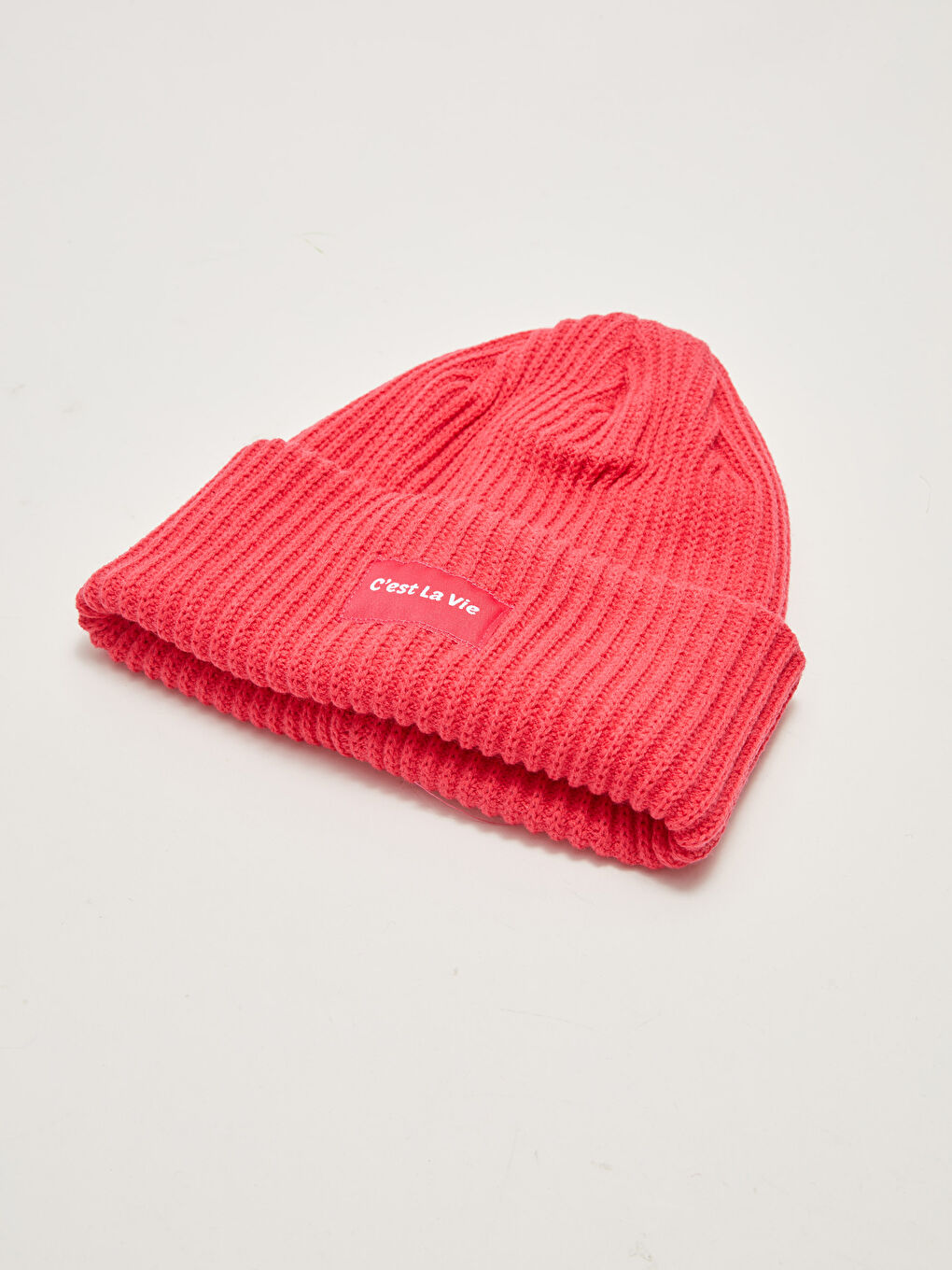 Fuşya Etiket Baskılı Kadın Triko Bere-2