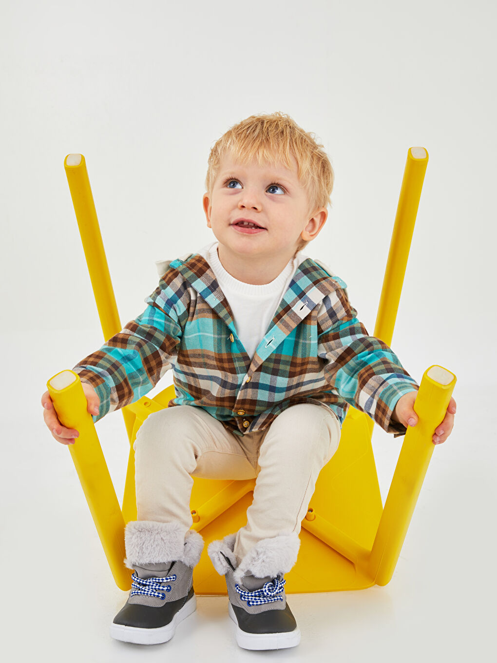 طقم 3 قطع قميص بياقة دائرية كم طويل تيشيرت وبنطلون للأولاد الرضع