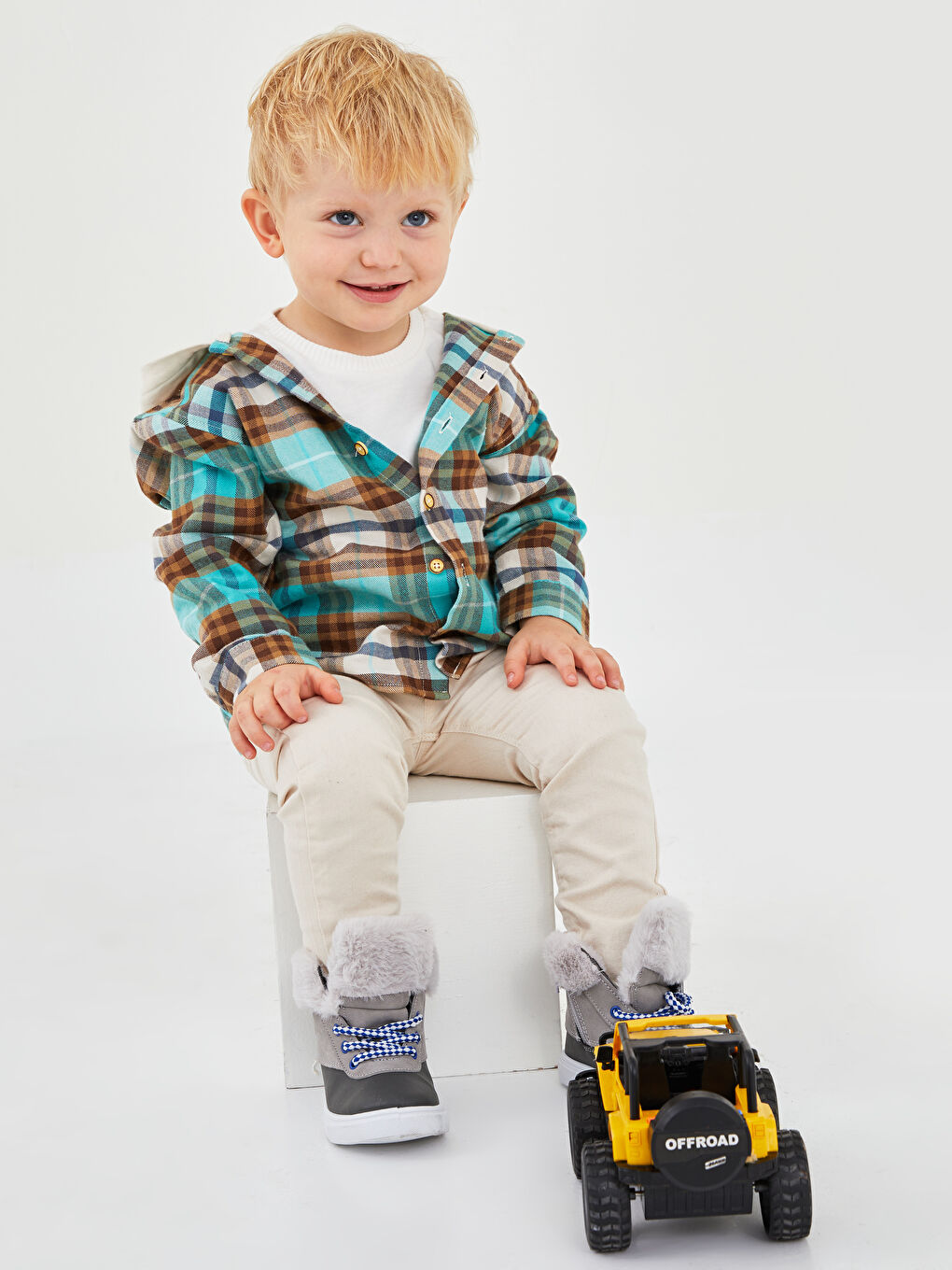 طقم 3 قطع قميص بياقة دائرية كم طويل تيشيرت وبنطلون للأولاد الرضع-2