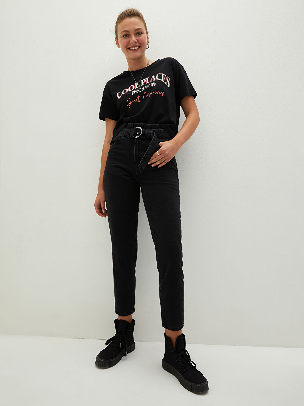 High Waist Mom Fit Pocket Detailed Women's Rodeo Denim Trousers-1