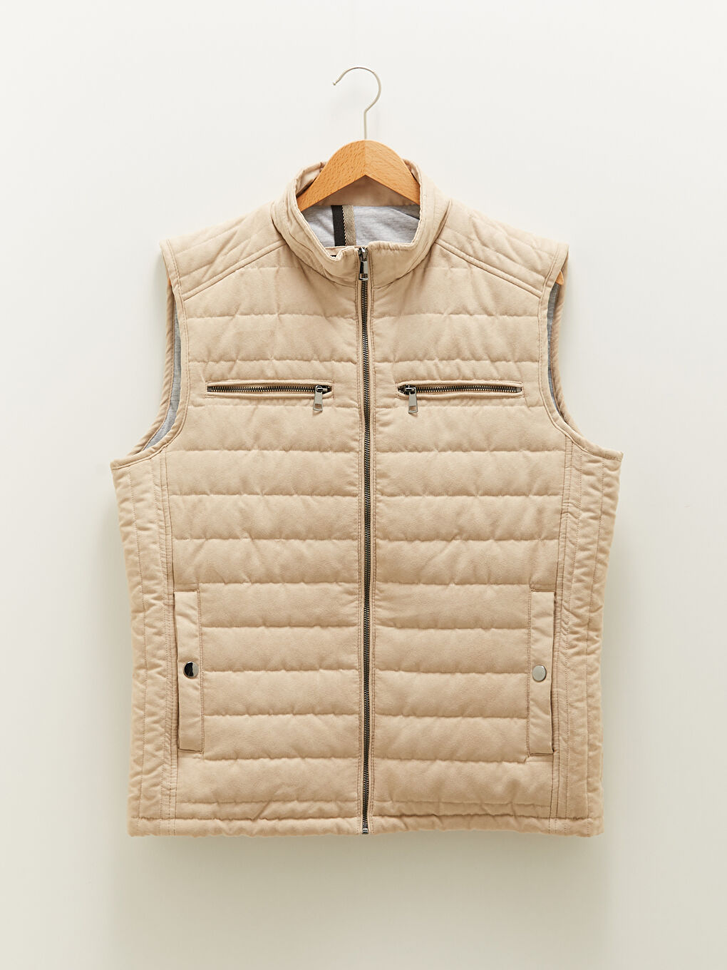 LC Waikiki Slim Fit Stand Up Collar Thick Suede Men's Vest -W19258Z8-CR8