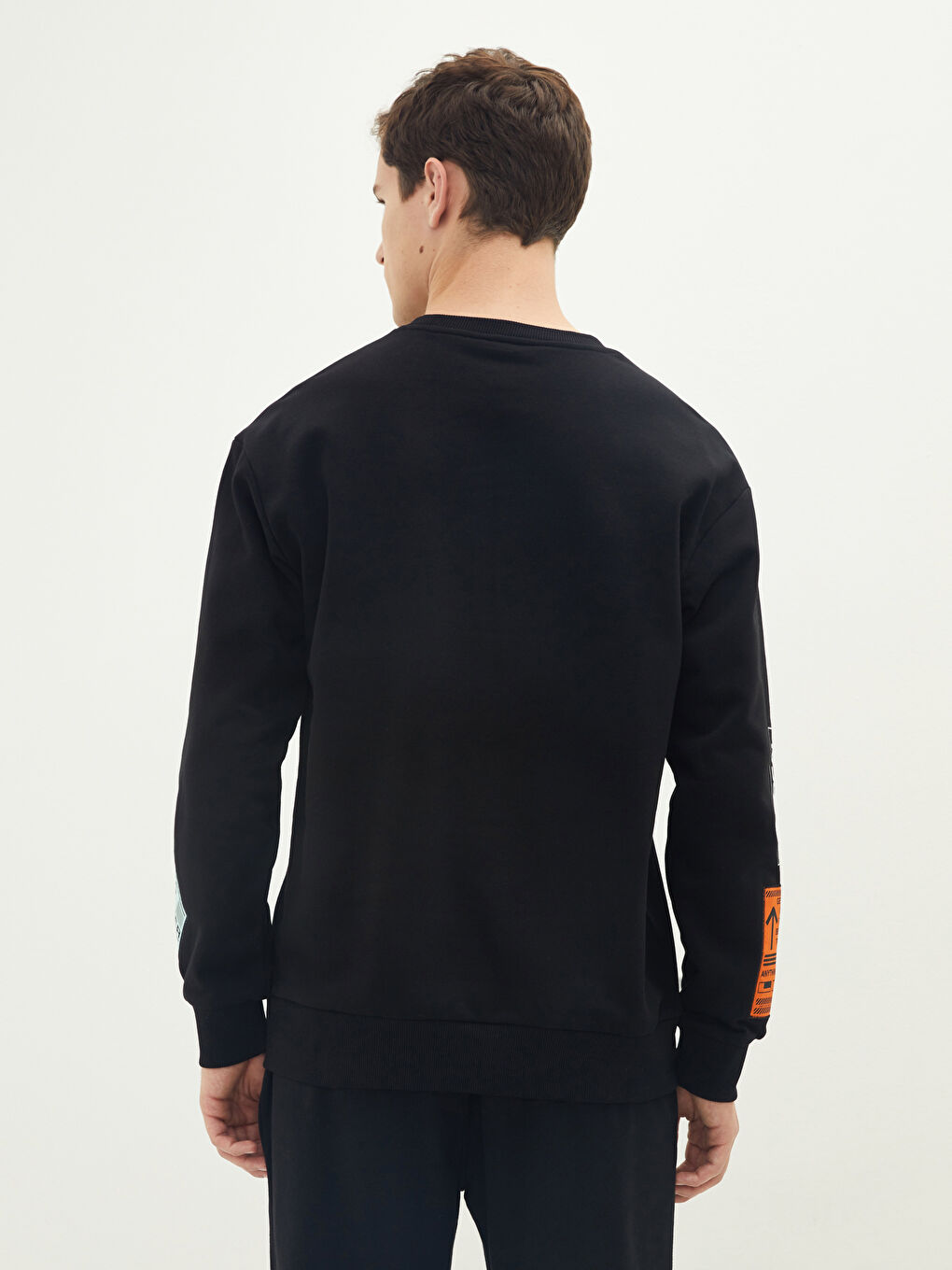 Muškarac CRNA Majica s kapuljačom/Dukserica-4