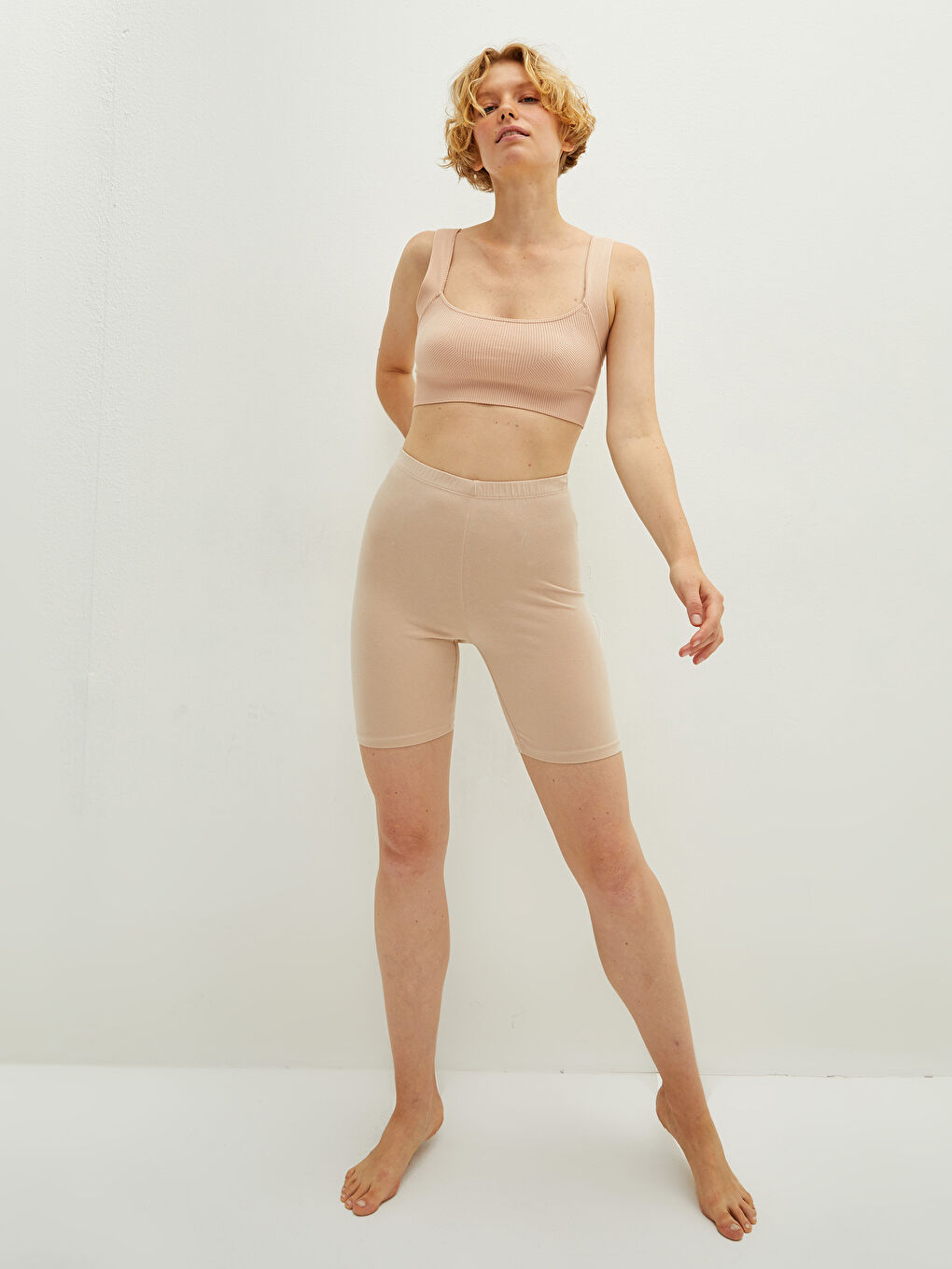 Pembe Beli Lastikli Düz Jüpon