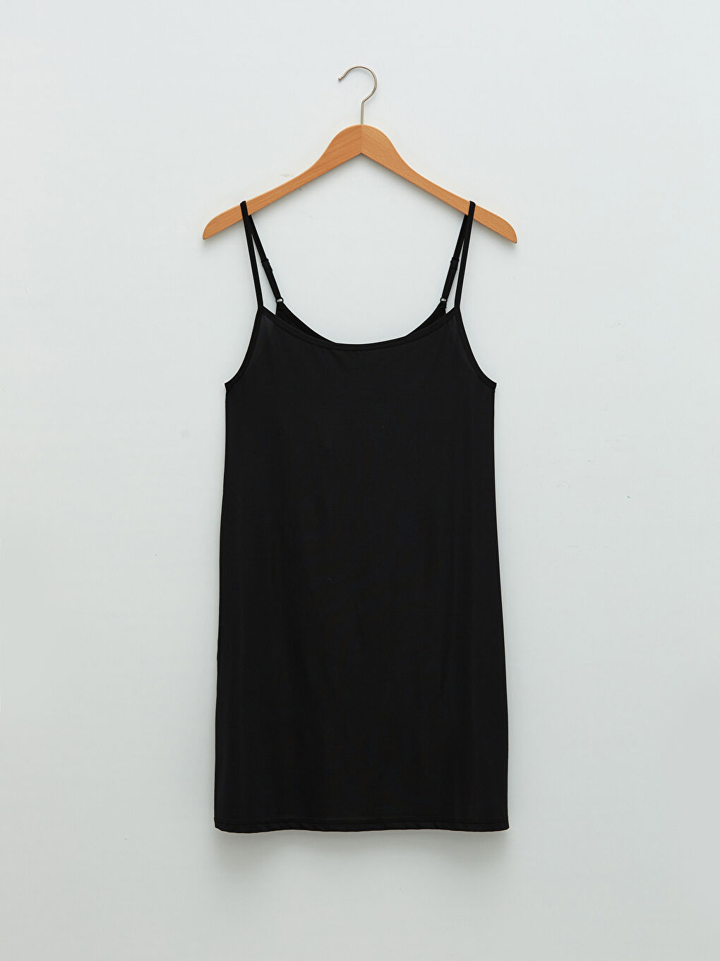 Siyah Kadın U Yaka Askılı Düz Jüpon-5