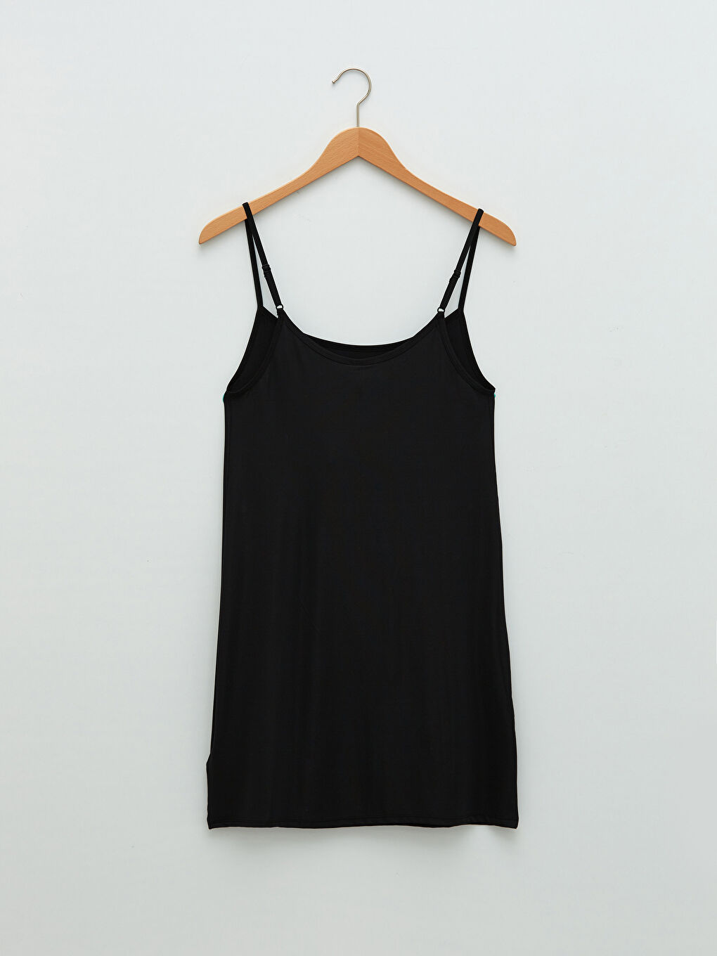 Siyah Kadın U Yaka Askılı Düz Jüpon-6