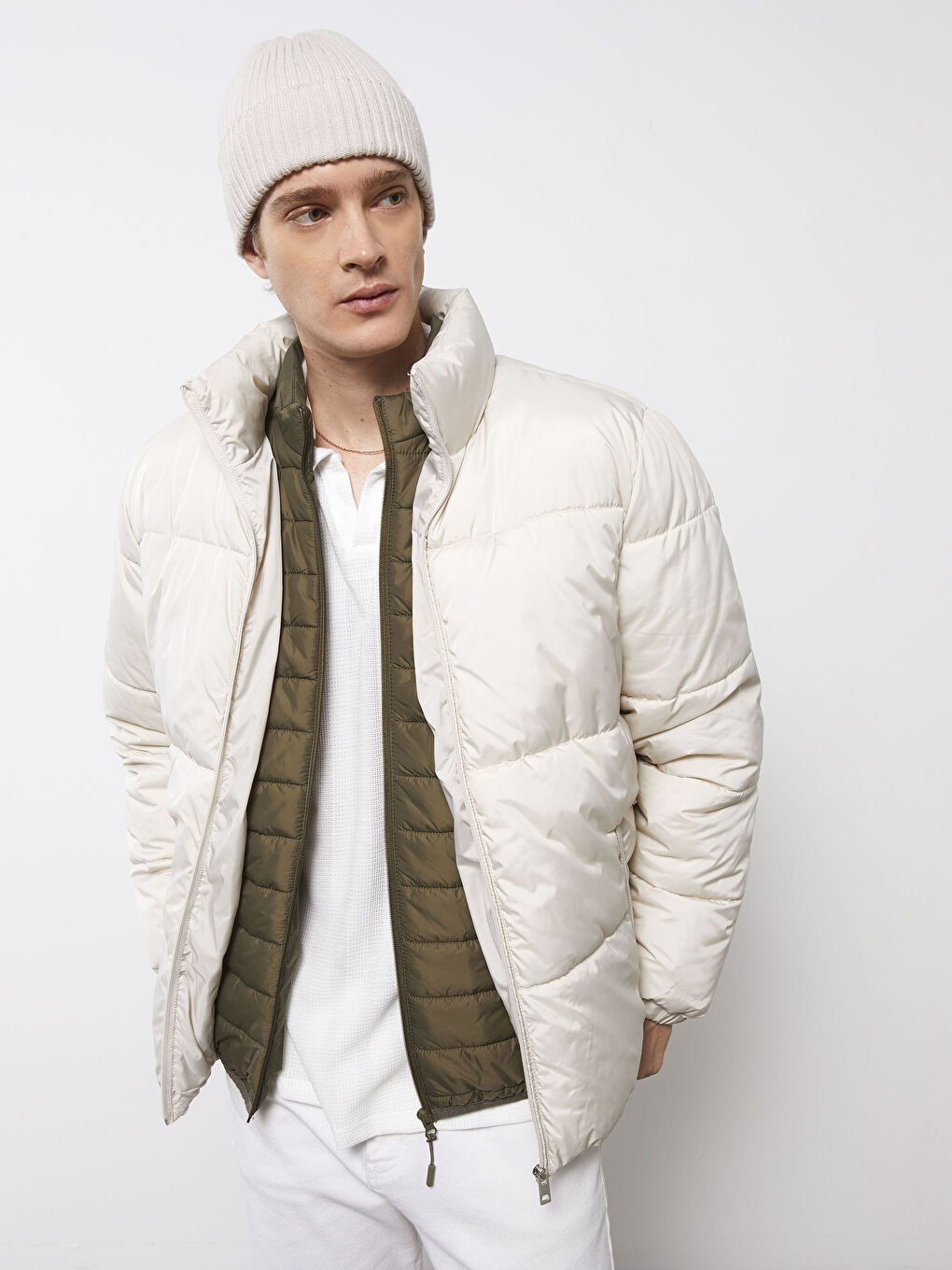 Manteau Bouffant à Col Cheminée Svelte pour Hommes-2